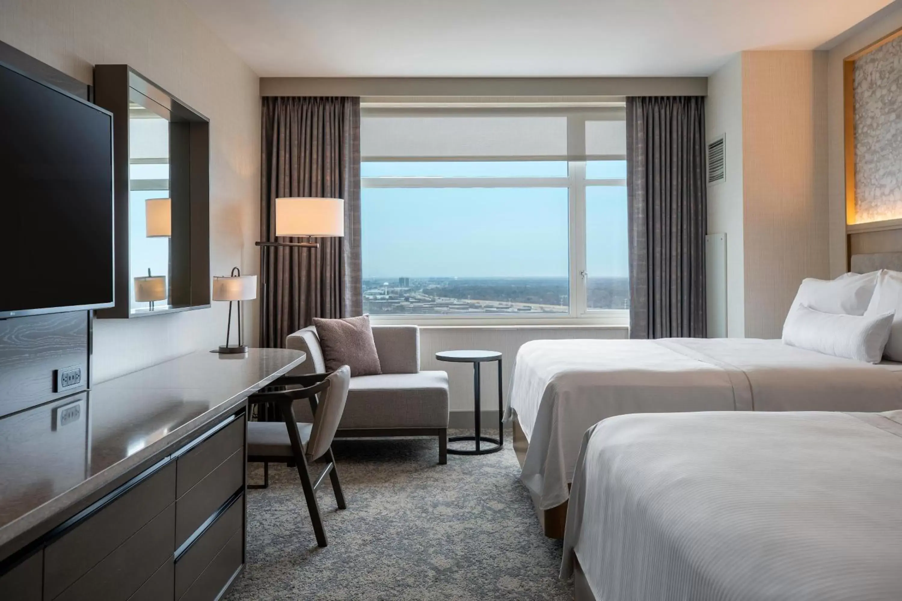 Traditional Queen Room with Two Queen Beds and Adapted Tub - Mobility Accessible in The Westin Chicago Lombard Traditional Queen Room with Two Queen Beds and Adapted Tub - Mobility Accessible in The Westin Chicago Lombard