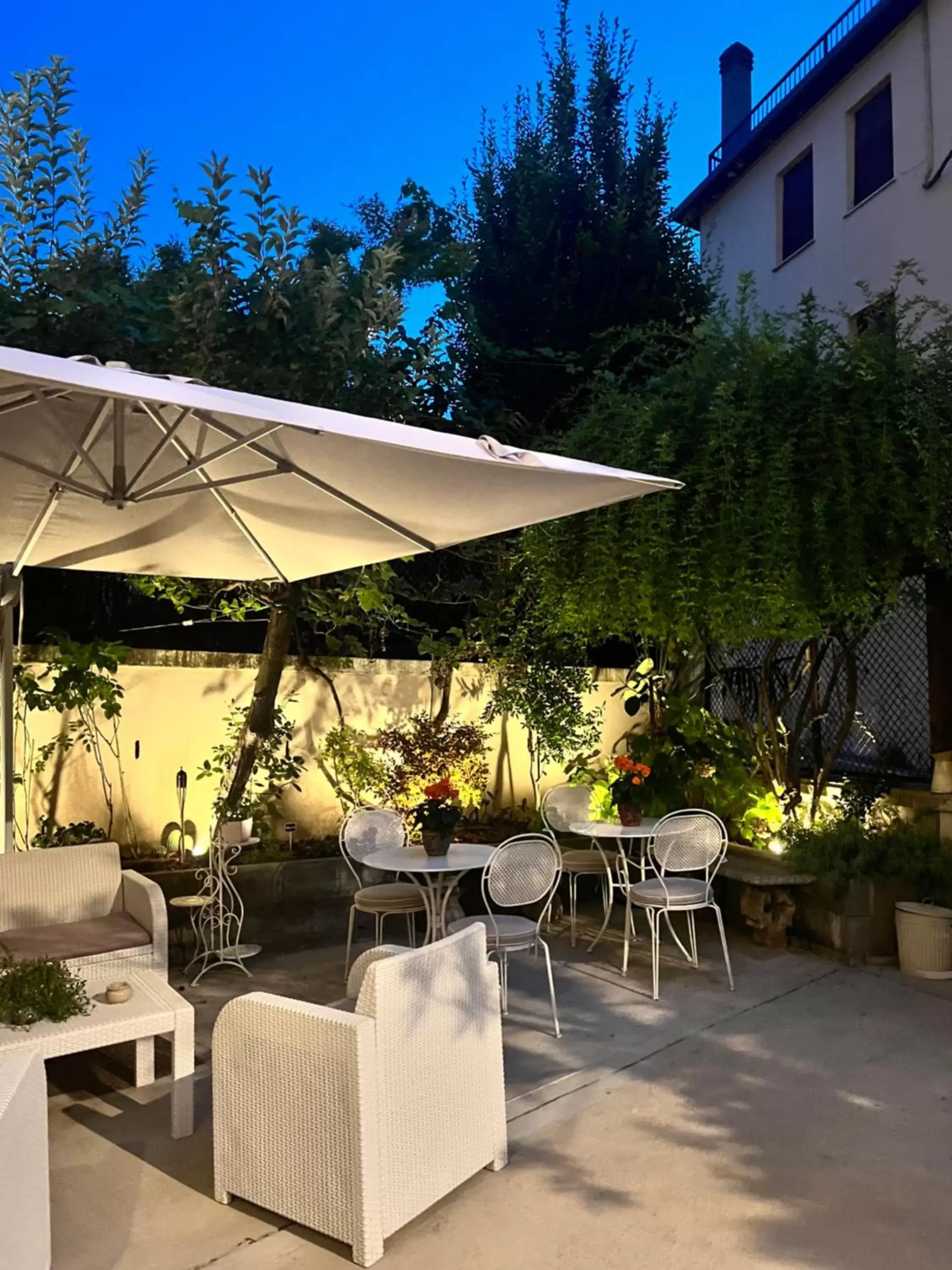 Garden, Restaurant/Places to Eat in Residenza Elisa