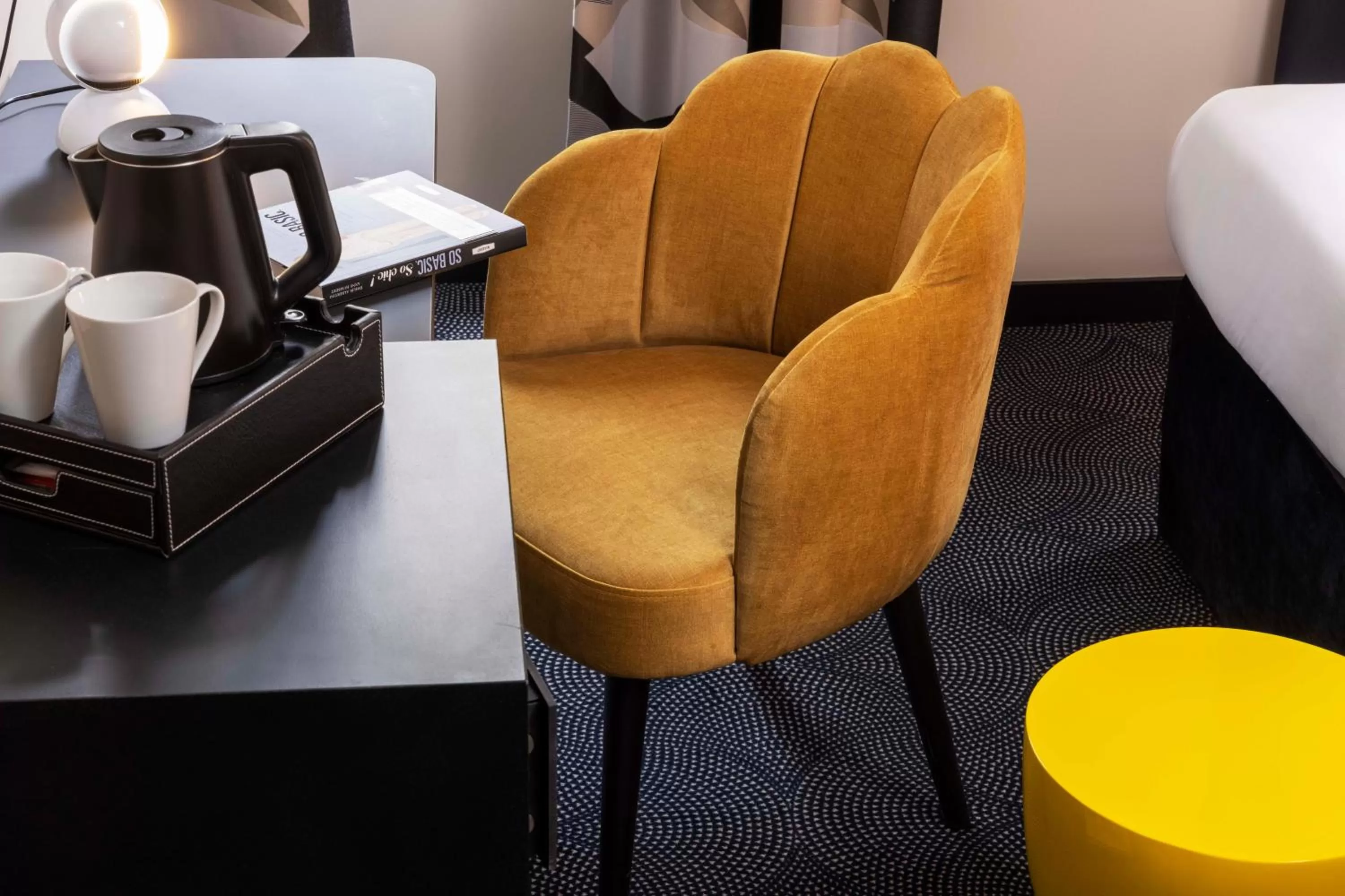 Decorative detail in Hôtel Regina Opéra Grands Boulevards