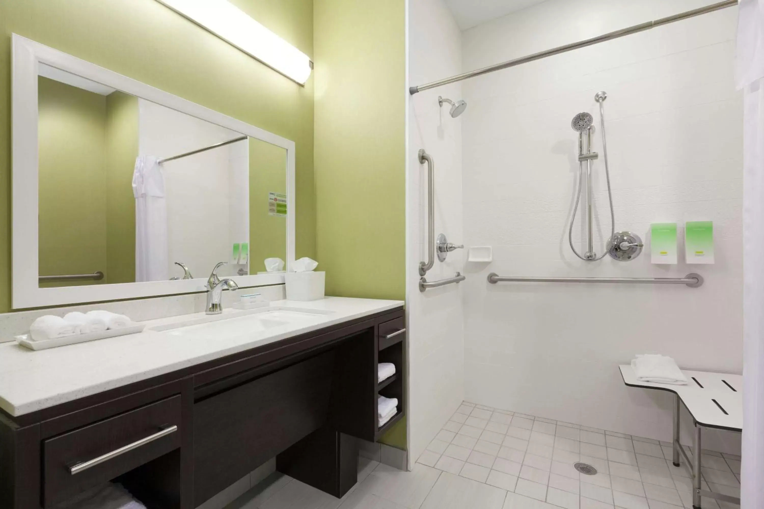 Bathroom in Home2 Suites by Hilton Amarillo West Medical Center