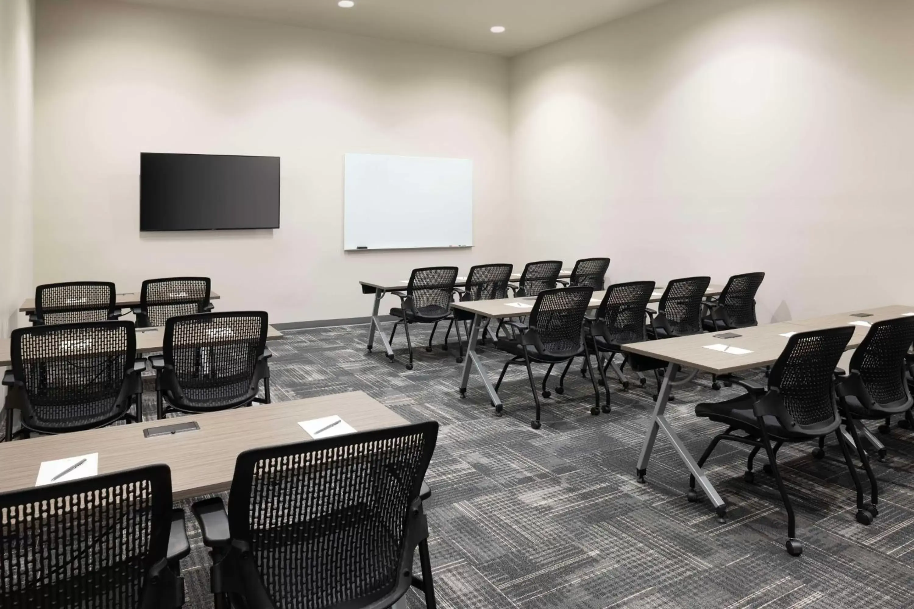Meeting/conference room in Embassy Suites By Hilton Bowling Green