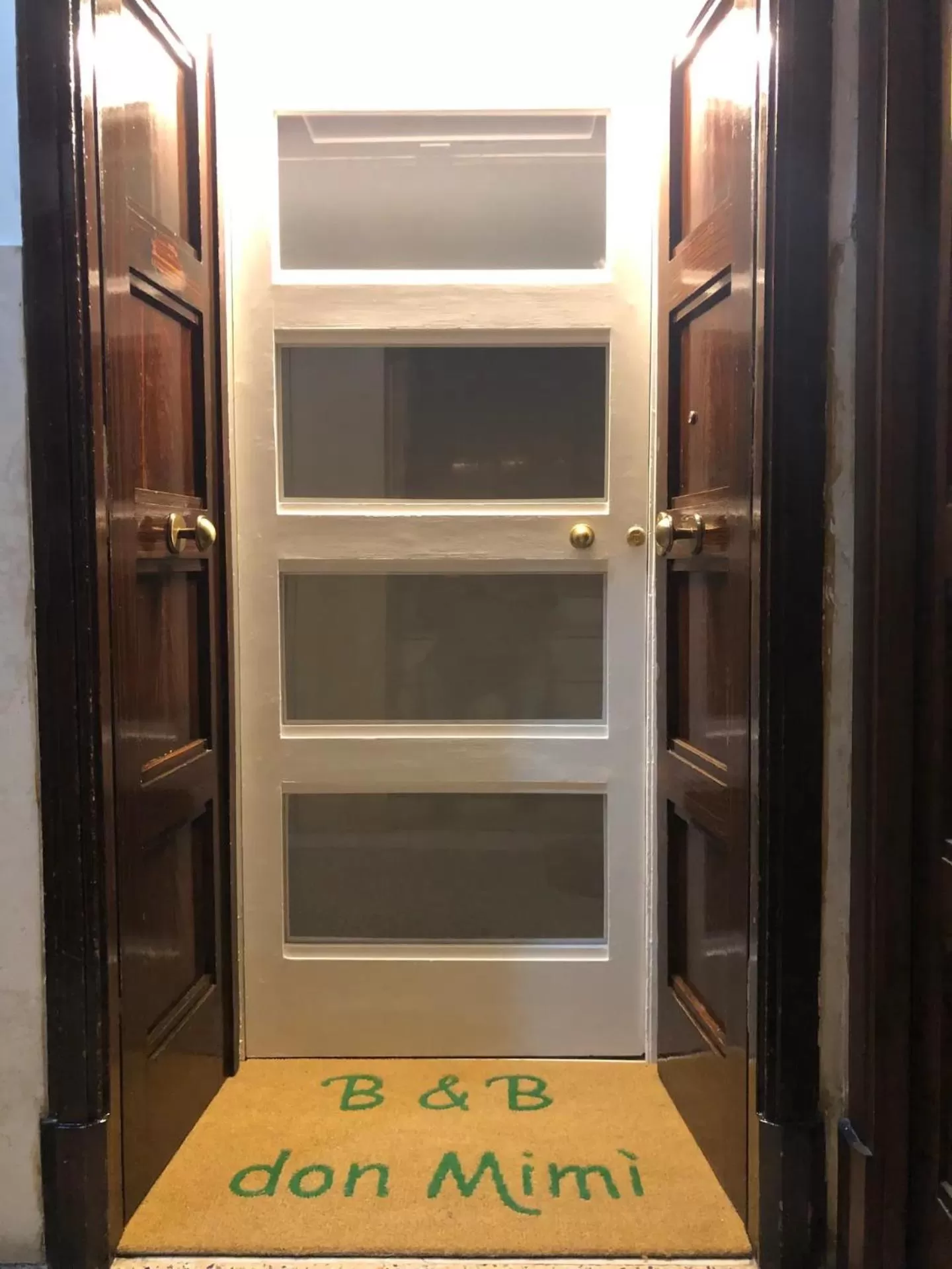 Facade/entrance in b&b don Mimì