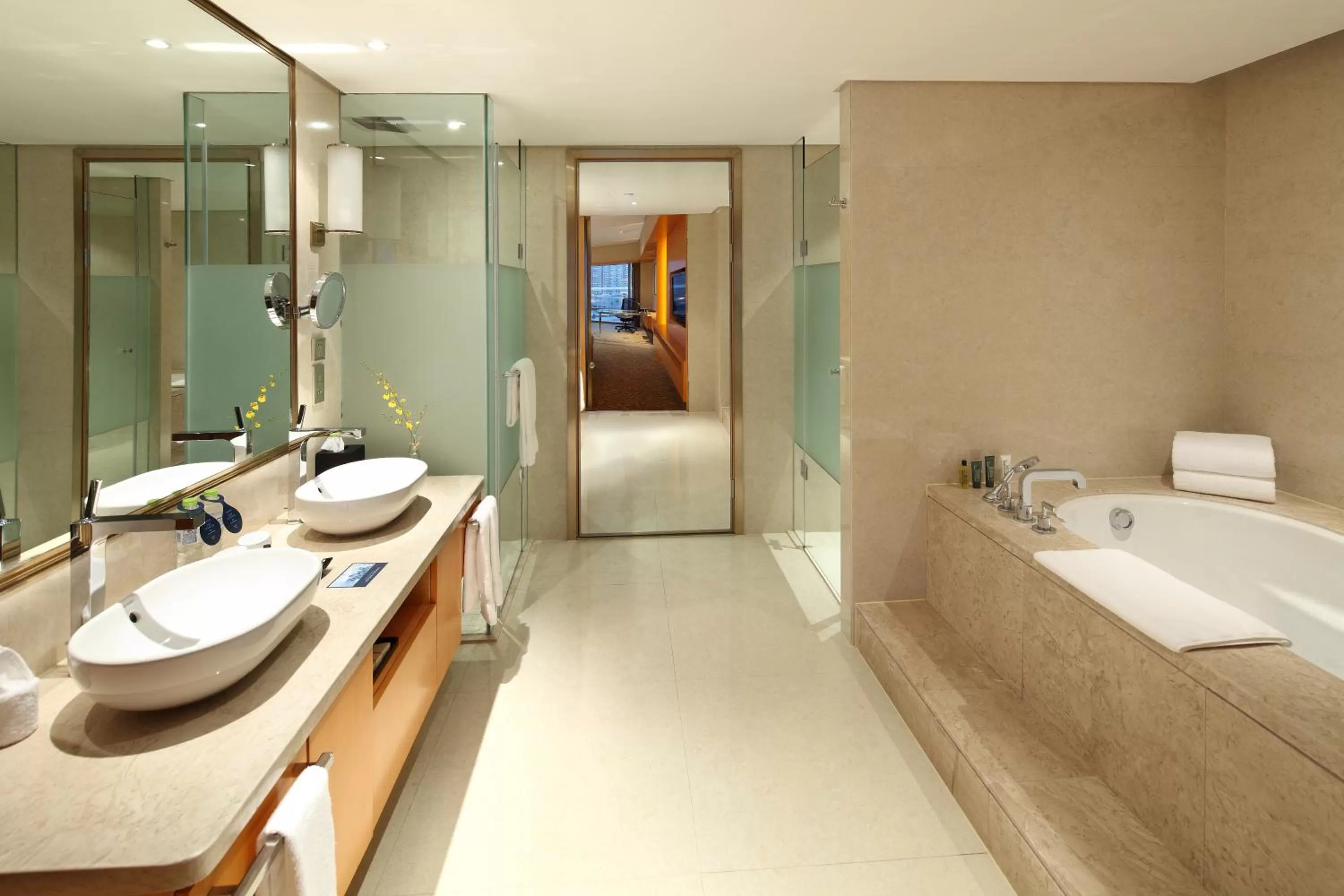 Bed in Hilton Nanjing Riverside