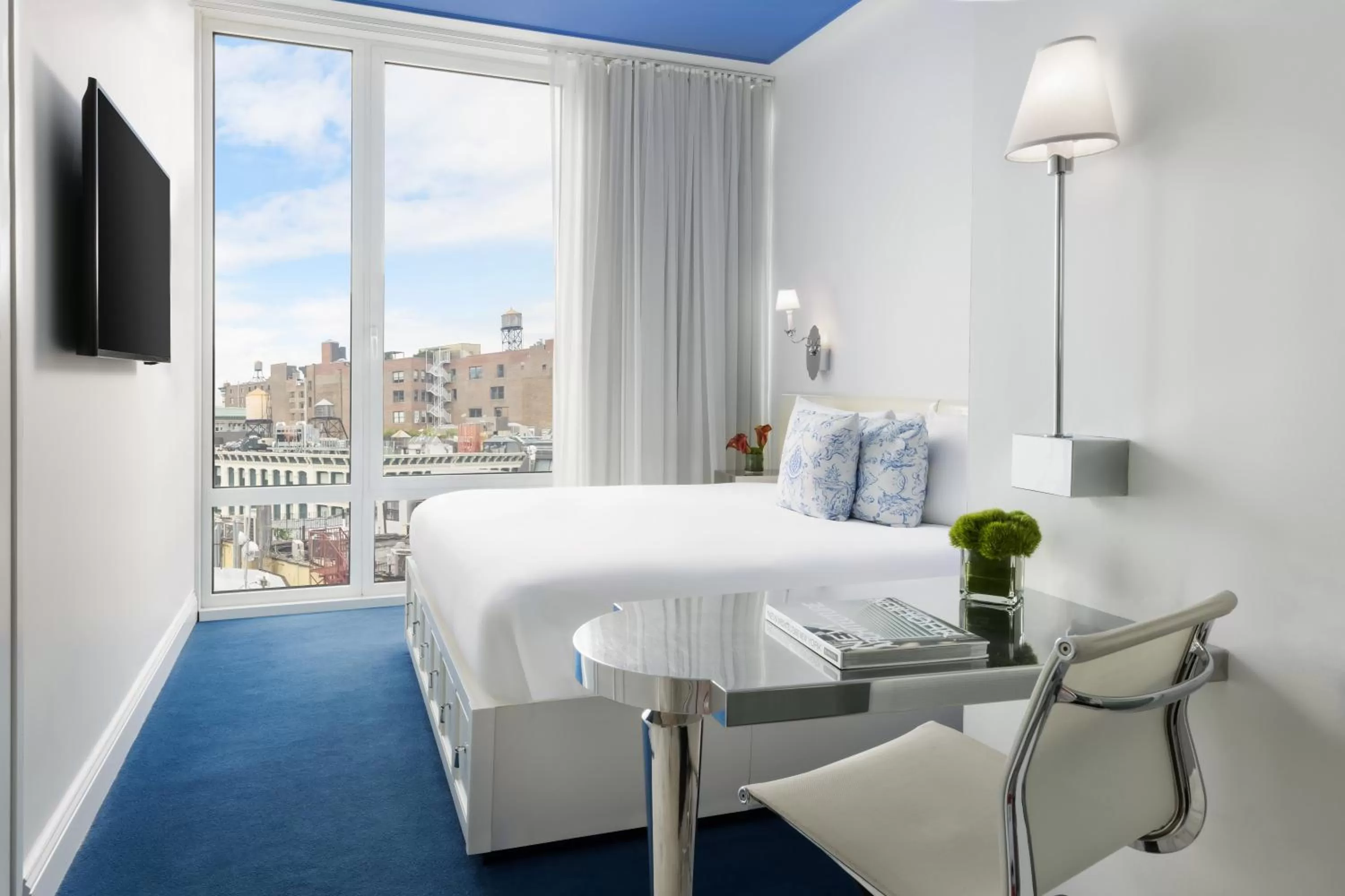 Bedroom, Bed in NoMo SoHo