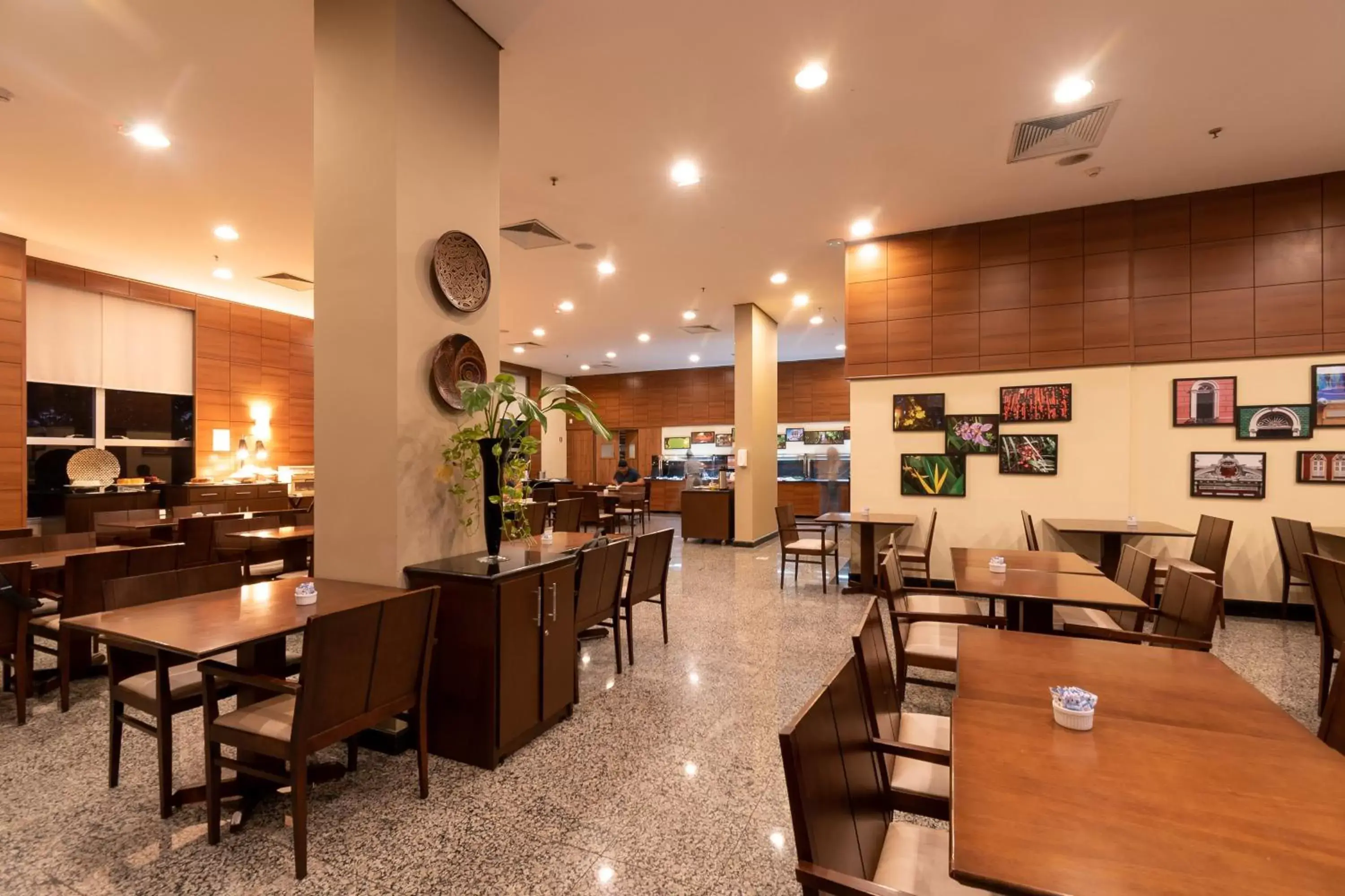 Restaurant/places to eat in Holiday Inn Manaus by IHG Restaurant/places to eat in Holiday Inn Manaus by IHG