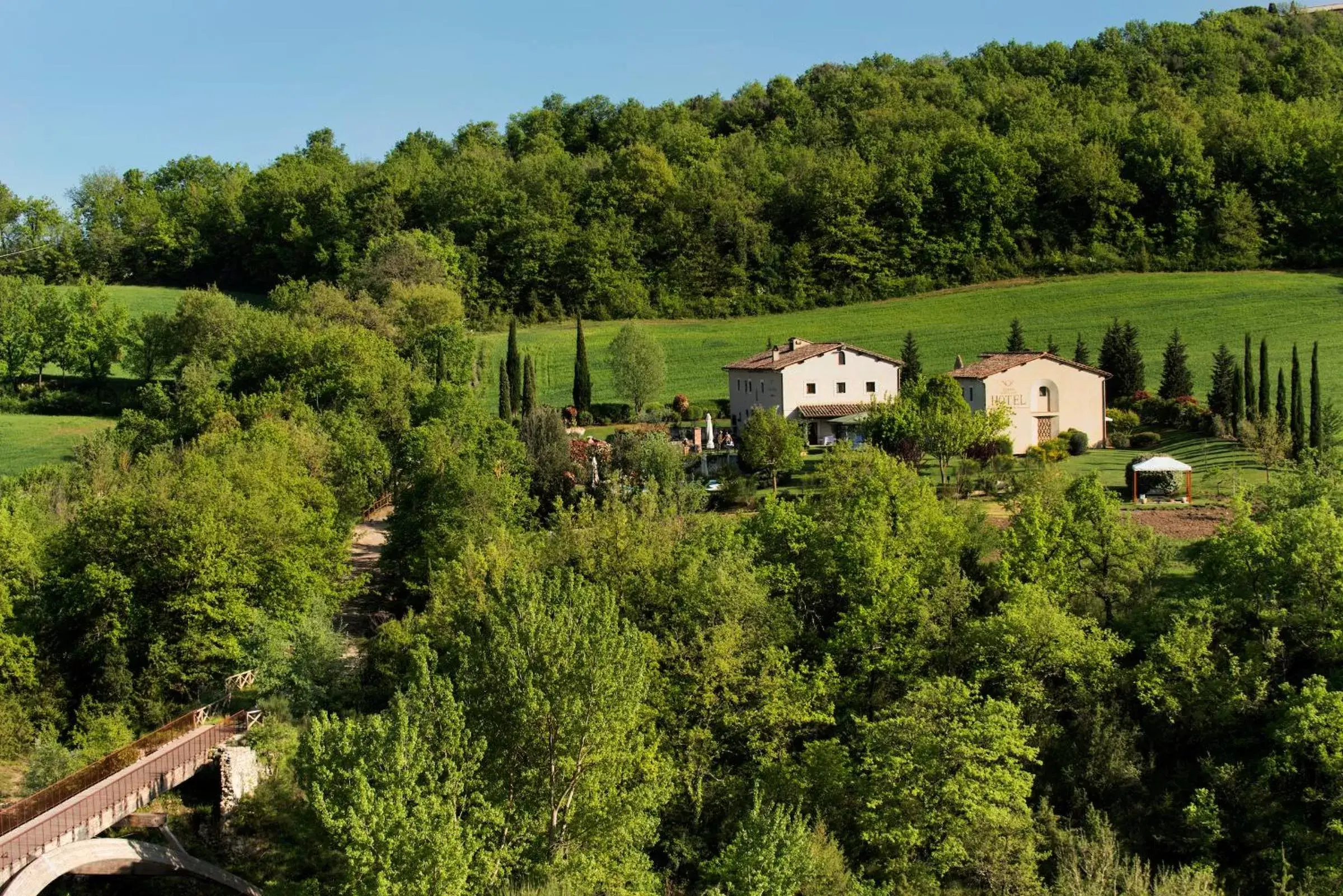 Natural landscape, Neighborhood in Relais Osteria Dell'Orcia