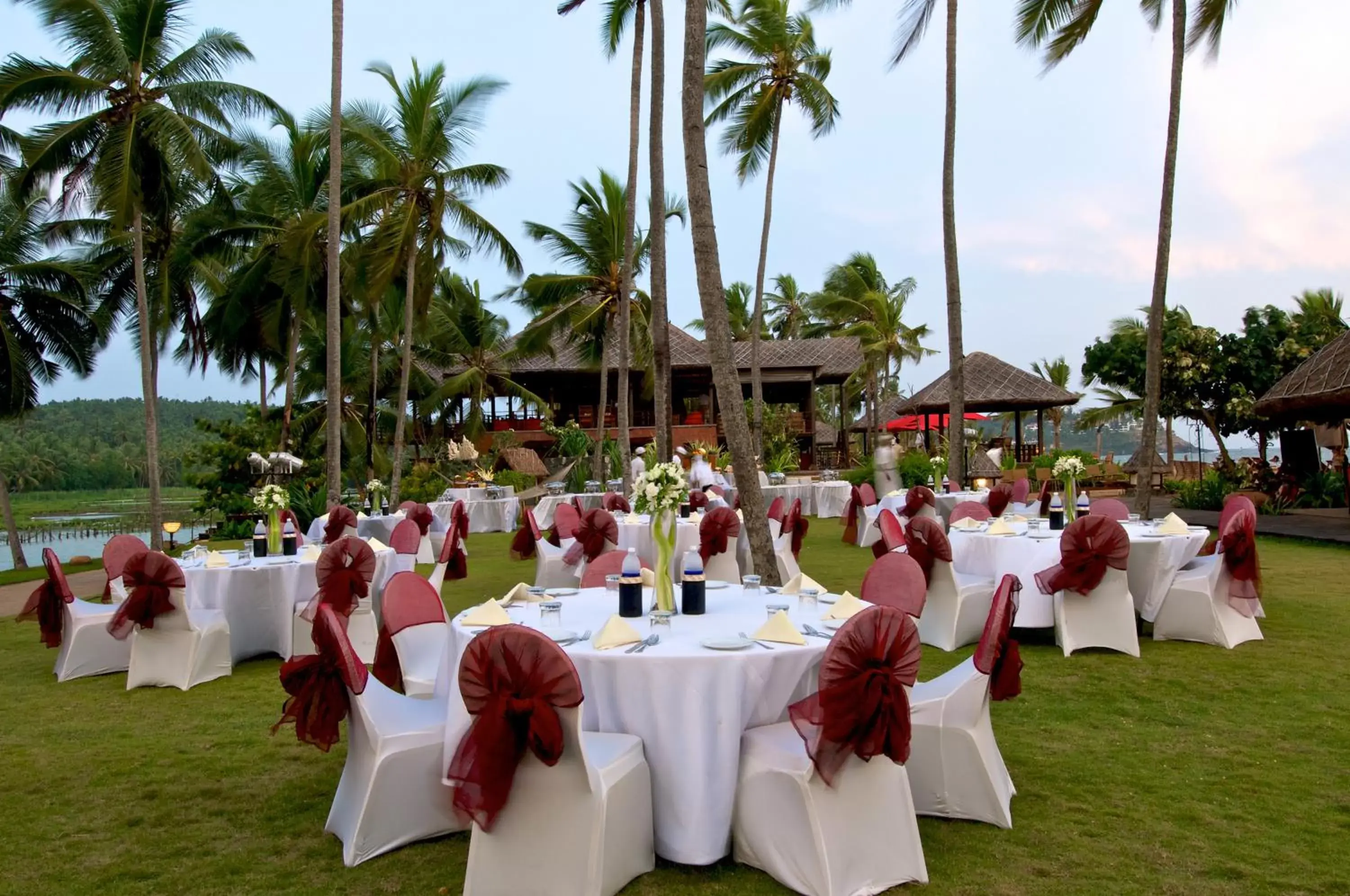 Garden, Banquet Facilities in Taj Green Cove Resort and Spa Kovalam