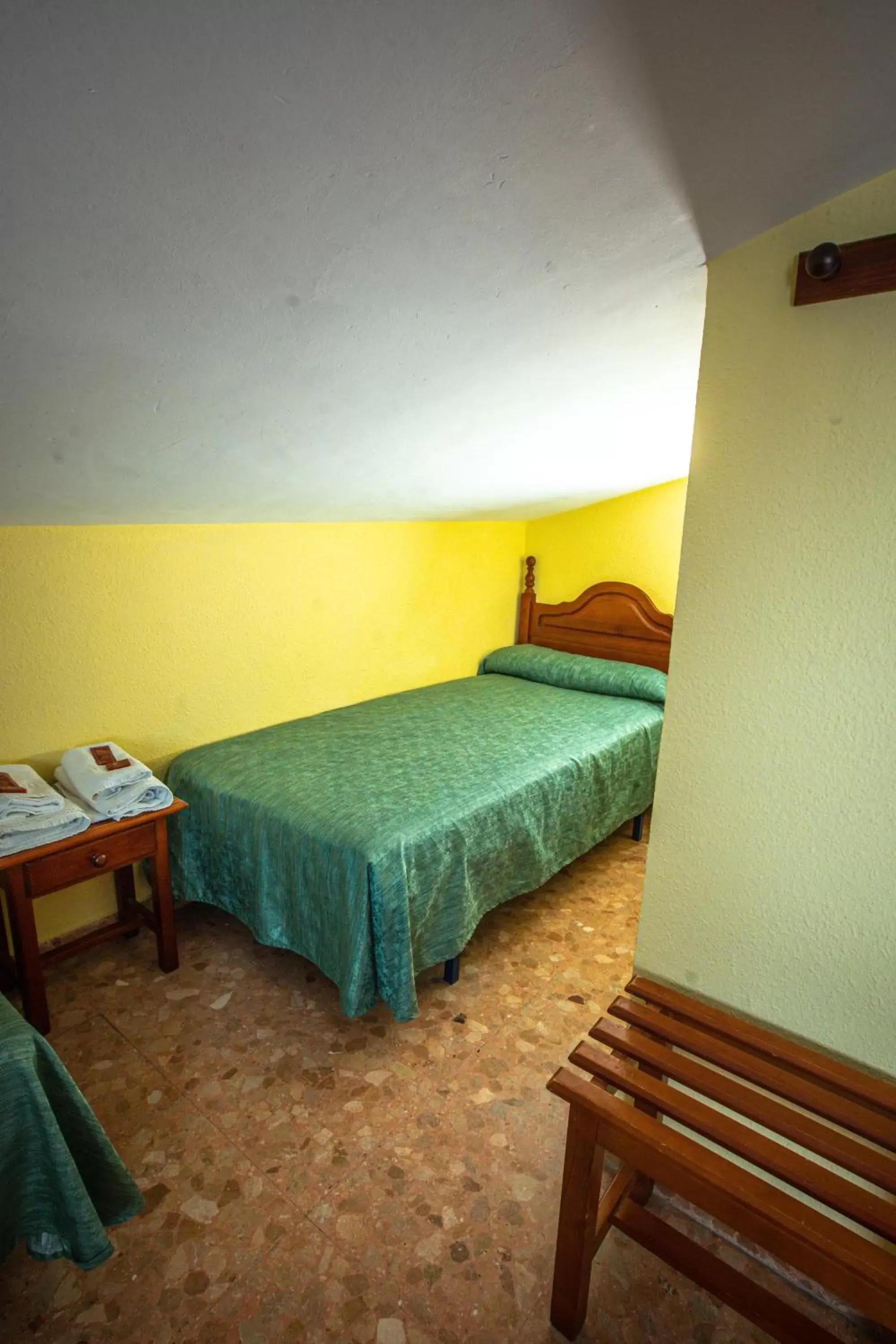 Bed in Hotel Arunda II