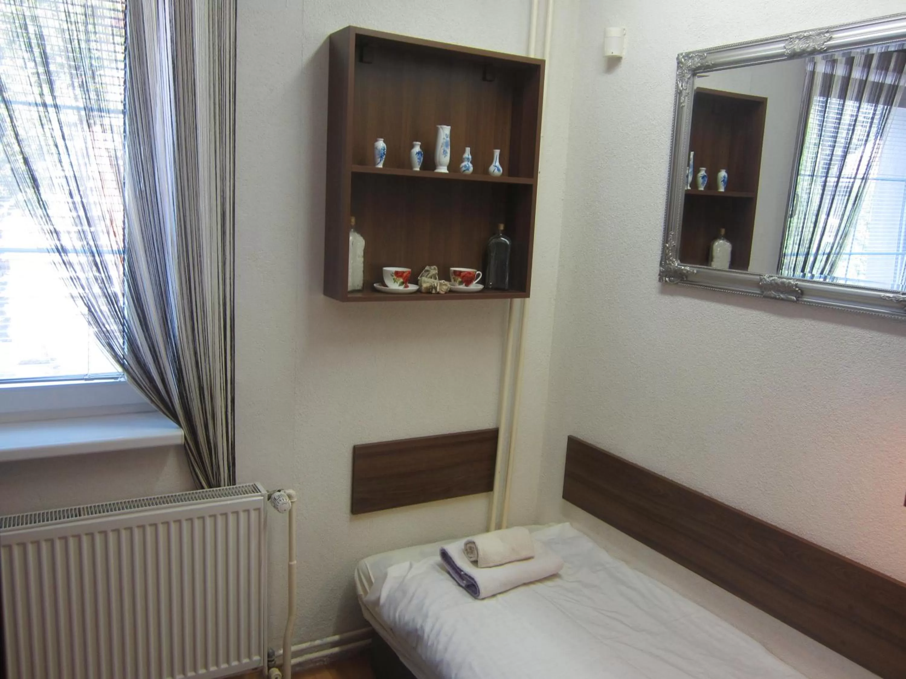 Decorative detail, TV/Entertainment Center in Spa & Pool Apartment Hotel - Restaurant VILLA IVICA