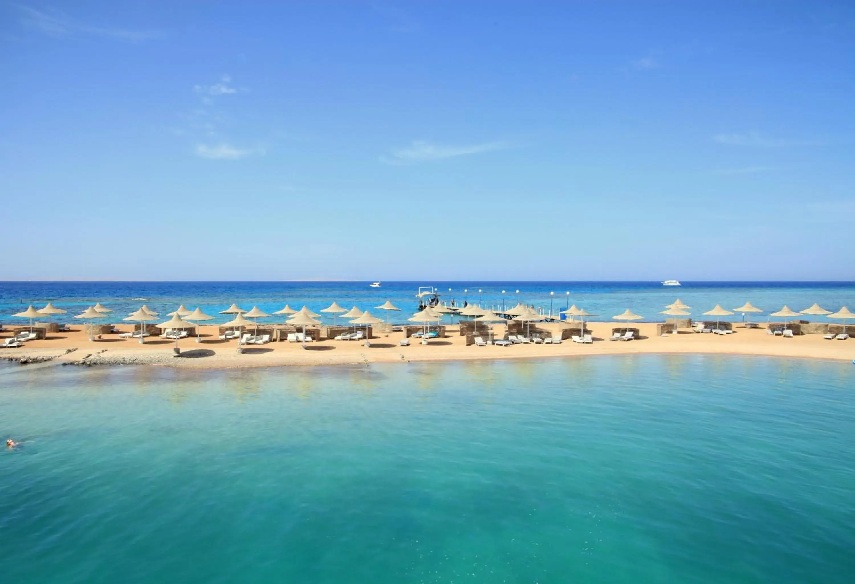 Beach in Hurghada Coral Beach Hotel