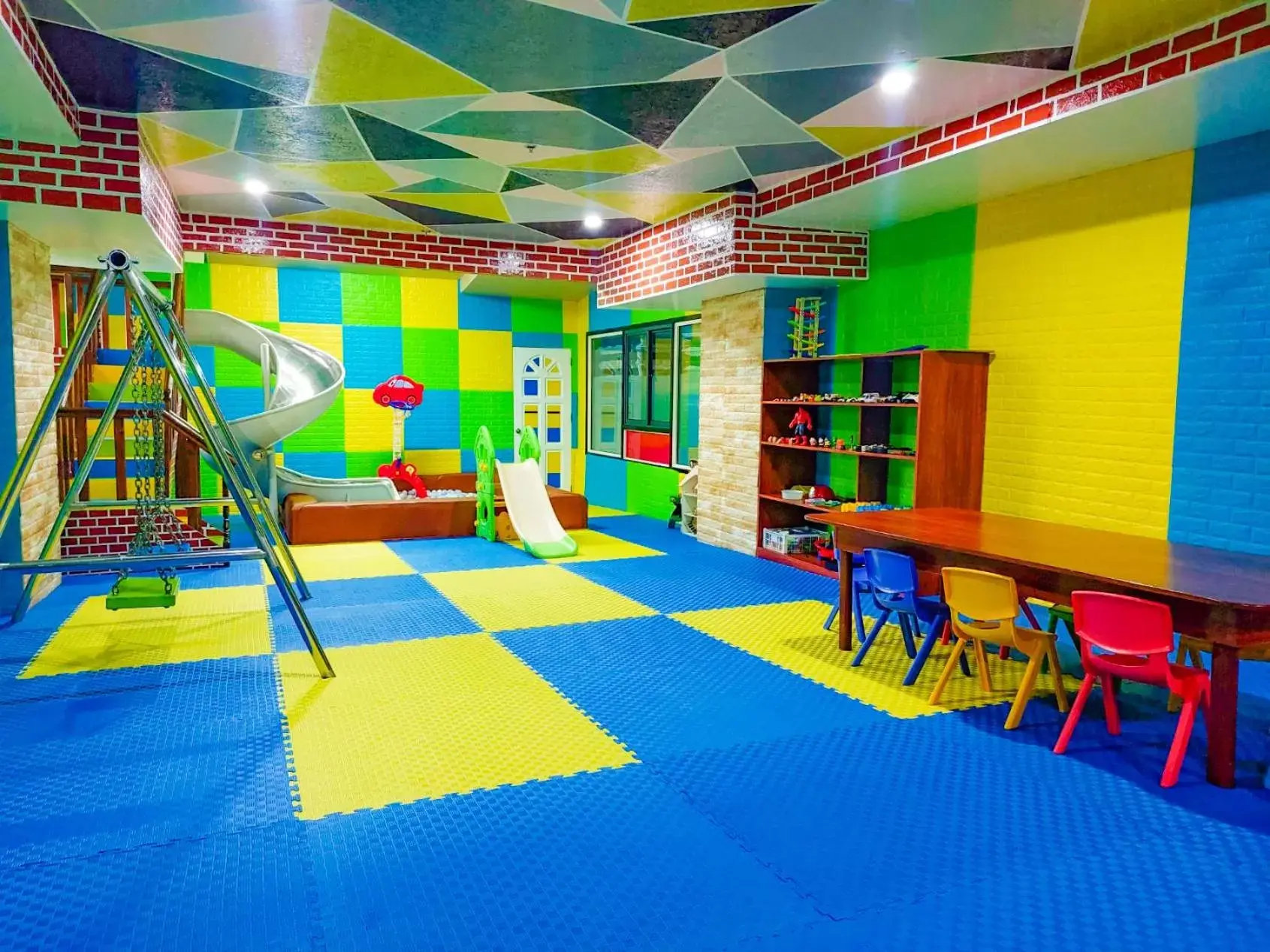 Children play ground, Kid's Club in 456 Hotel