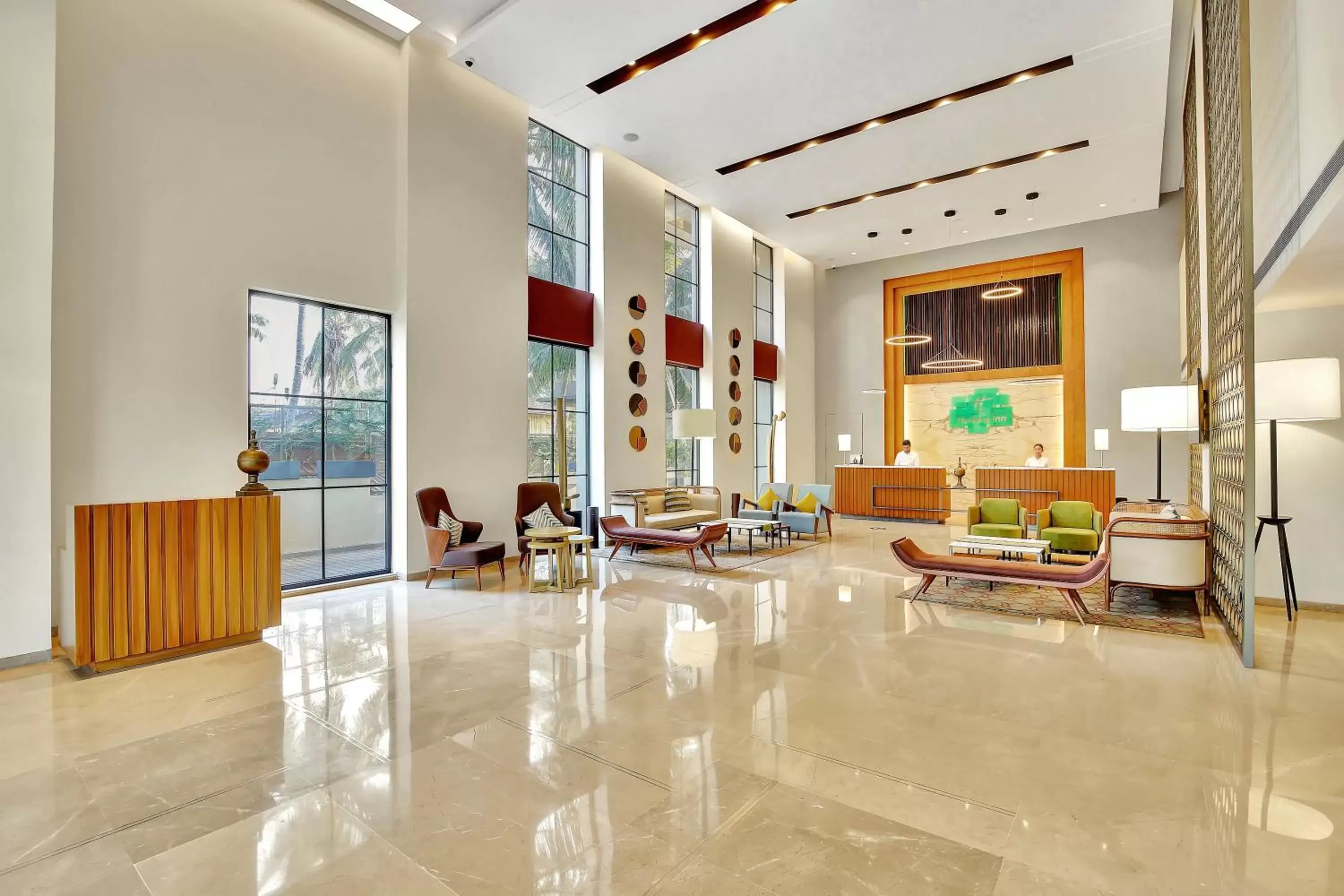 Property building, Lobby/Reception in Holiday Inn Goa Candolim