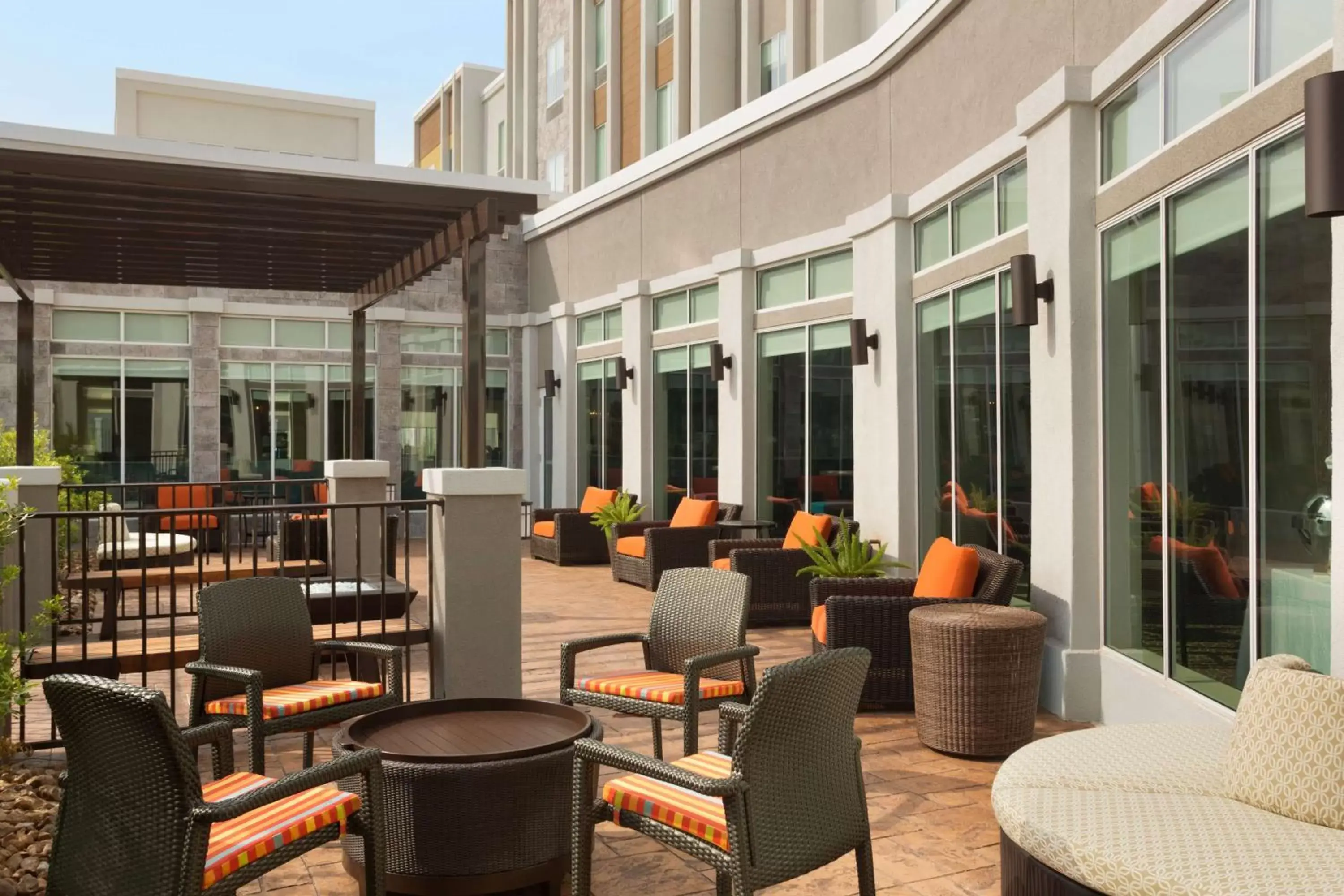 Patio in Hilton Garden Inn Houston-Baytown