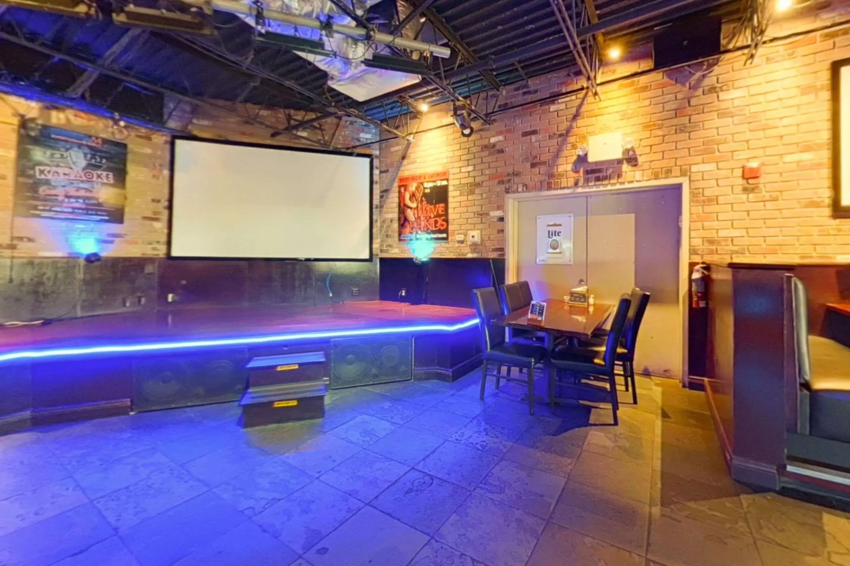 Restaurant/places to eat in Rodeway Inn & Suites Fort Lauderdale Airport & Cruise Port Restaurant/places to eat in Rodeway Inn & Suites Fort Lauderdale Airport & Cruise Port