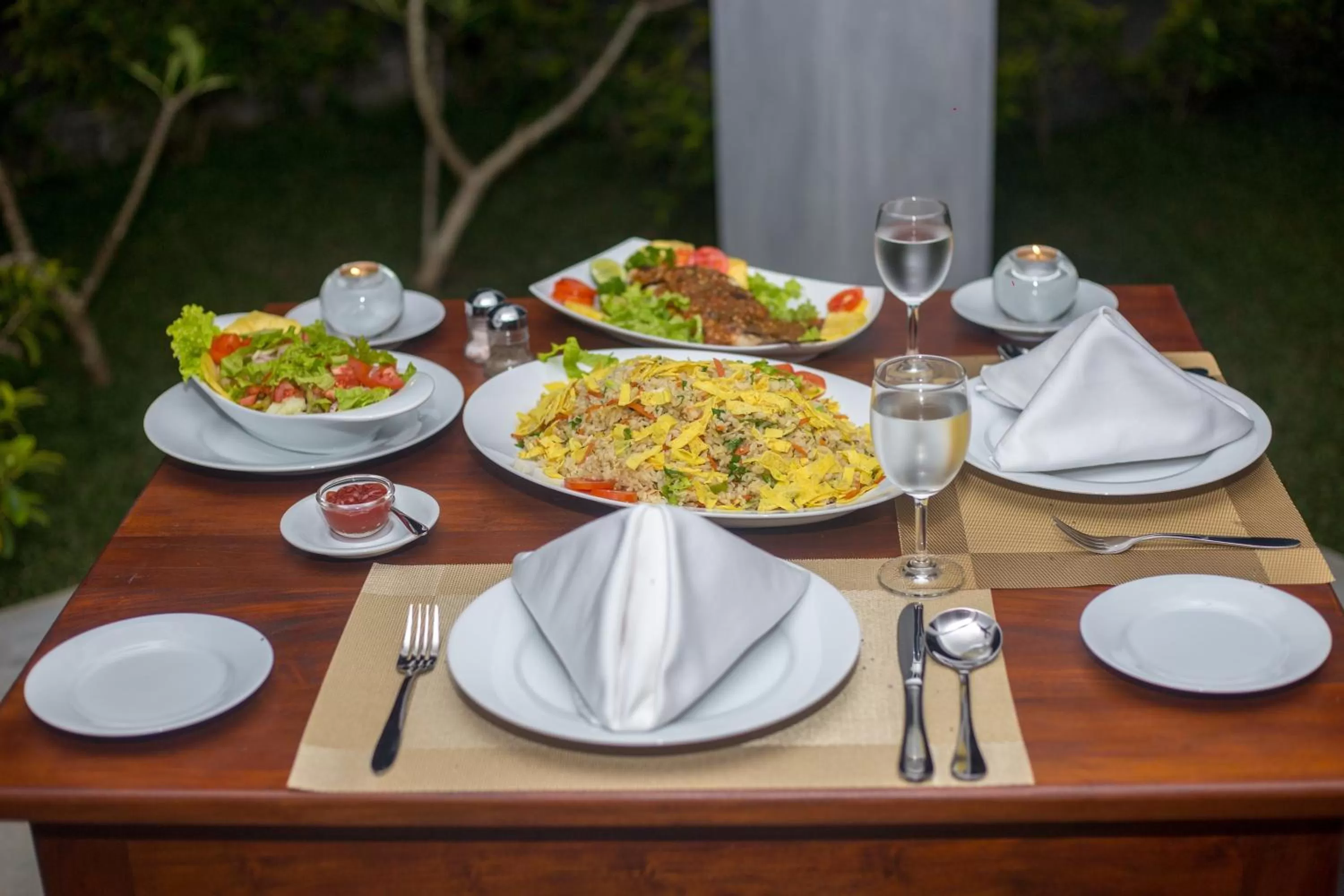 Restaurant/places to eat in Ananya Beach Resort