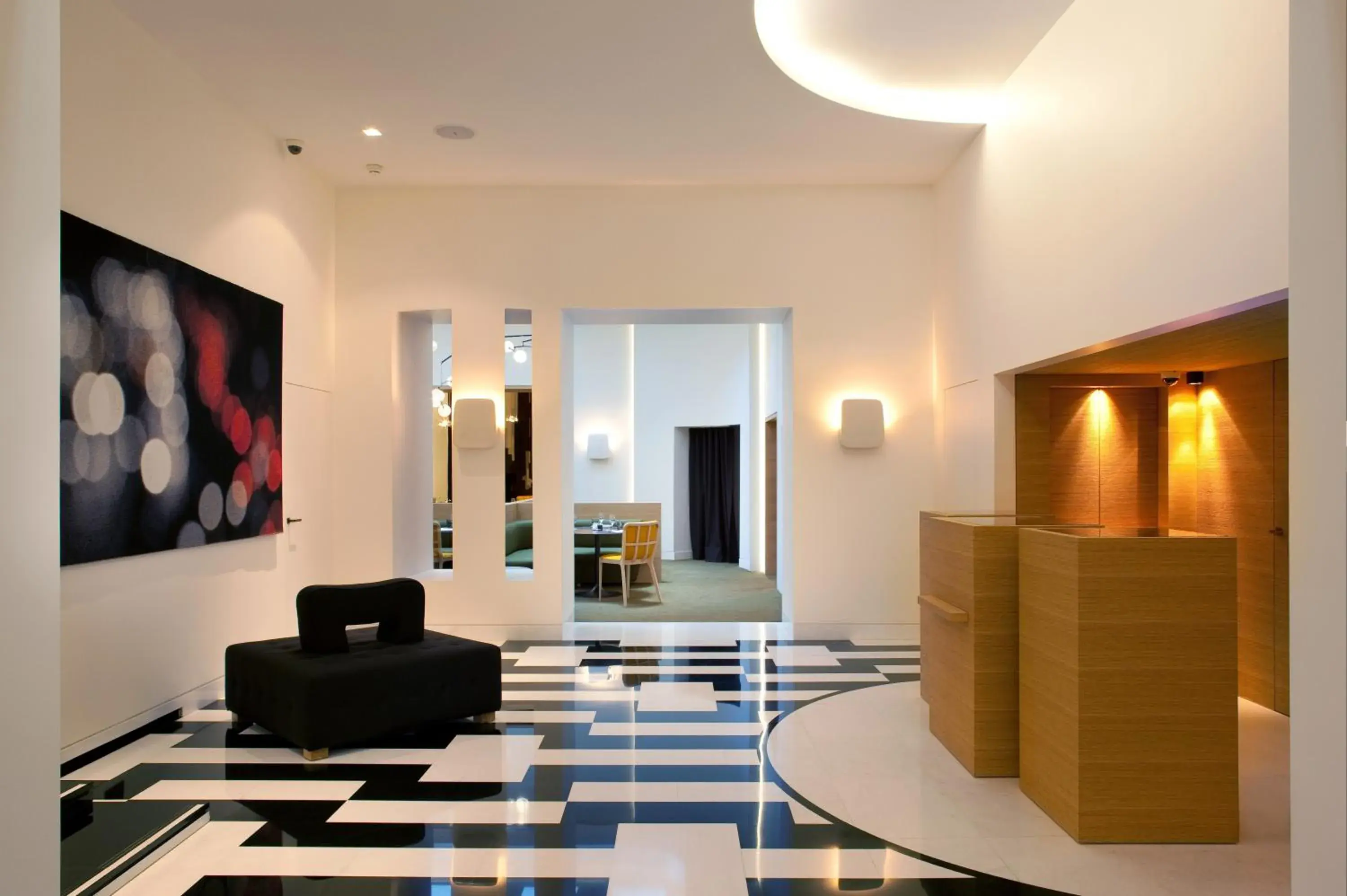 Lobby or reception, Lobby/Reception in Hotel Marignan Champs-Elysées