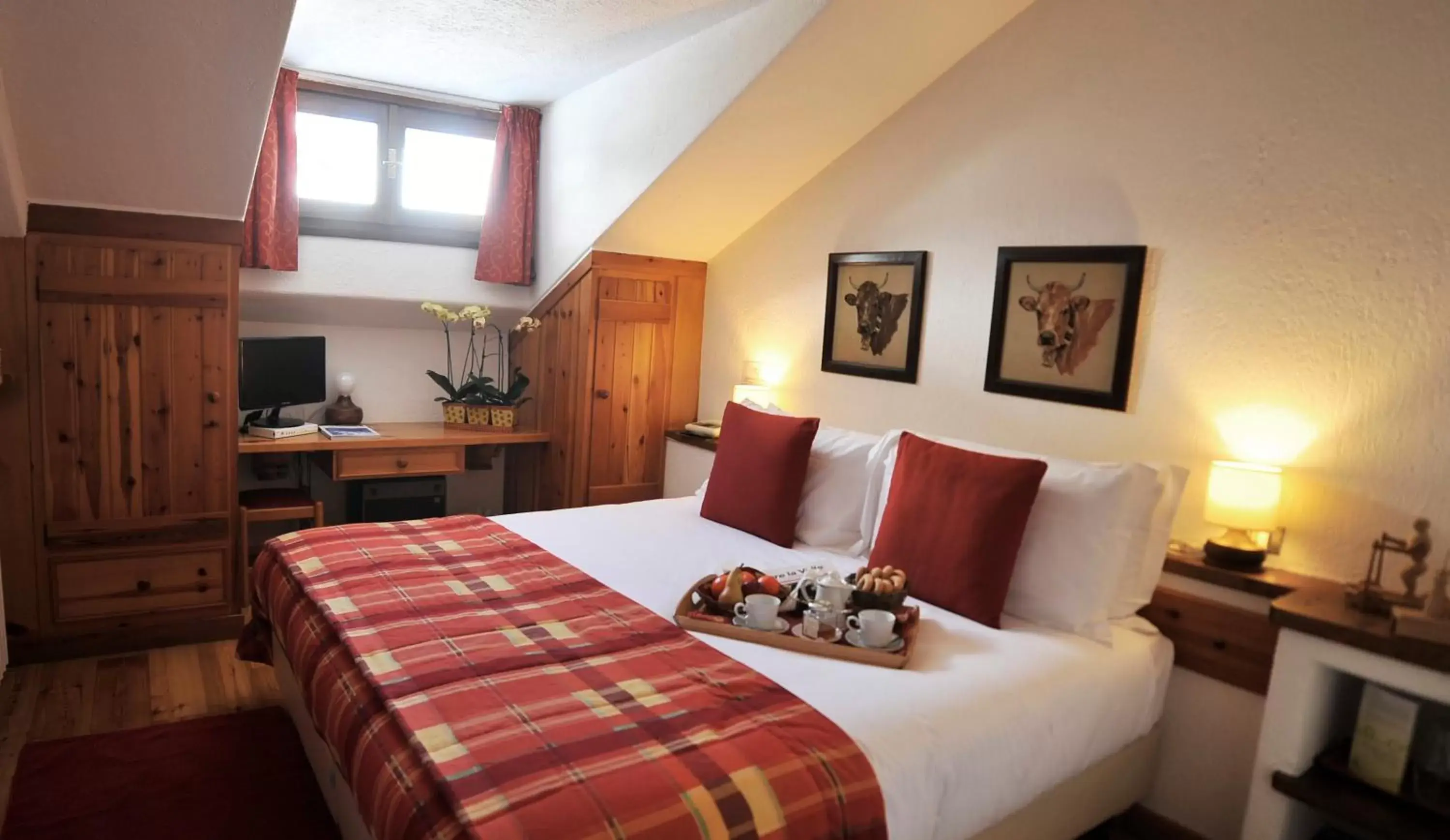 Double or Twin Room in Hotel La Grange - Animal Chic Hotel