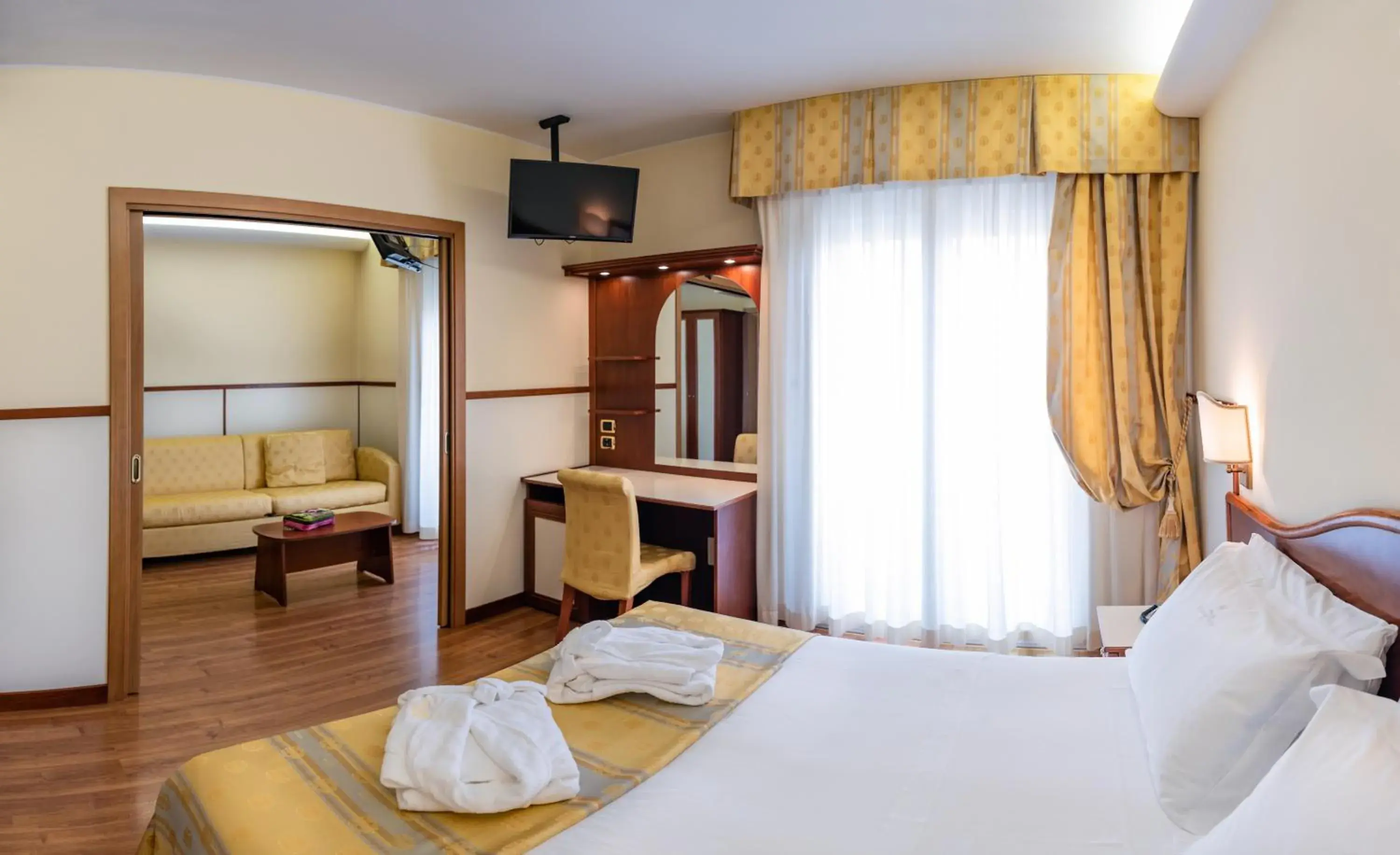 Family, Bed in Hotels Vidi Miramare & Delfino