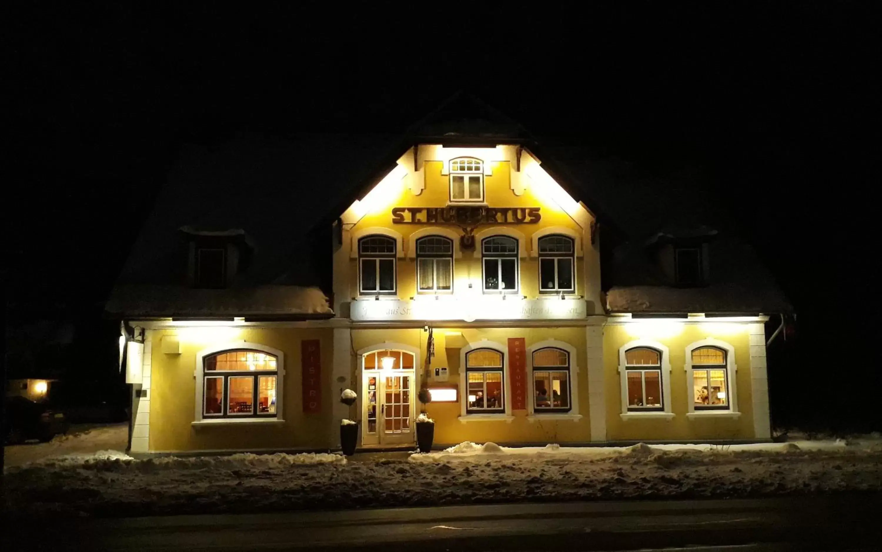 Night, Property Building in Hotel Forsthaus St. Hubertus