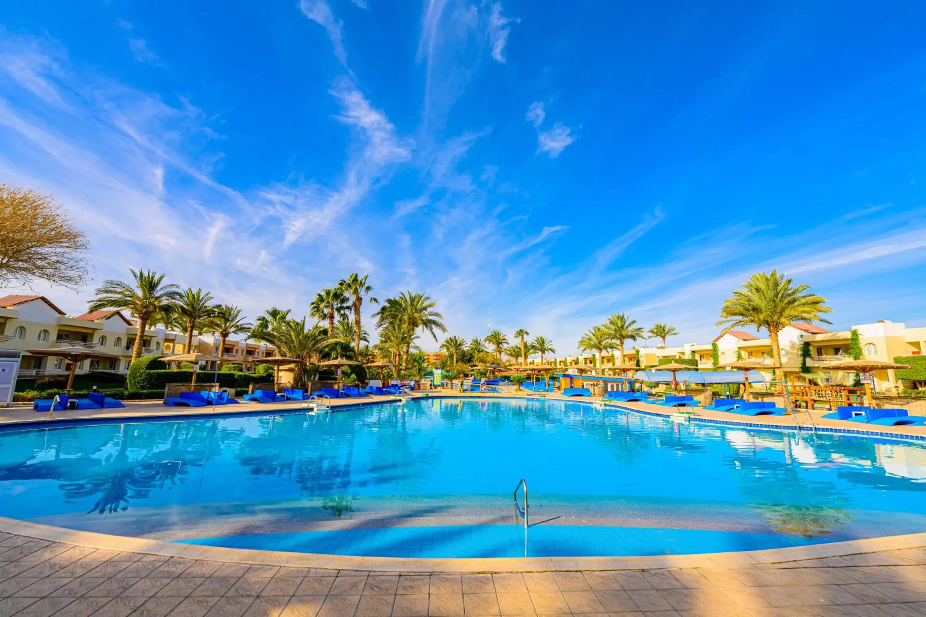 Day, Swimming Pool in Golden Beach Resort