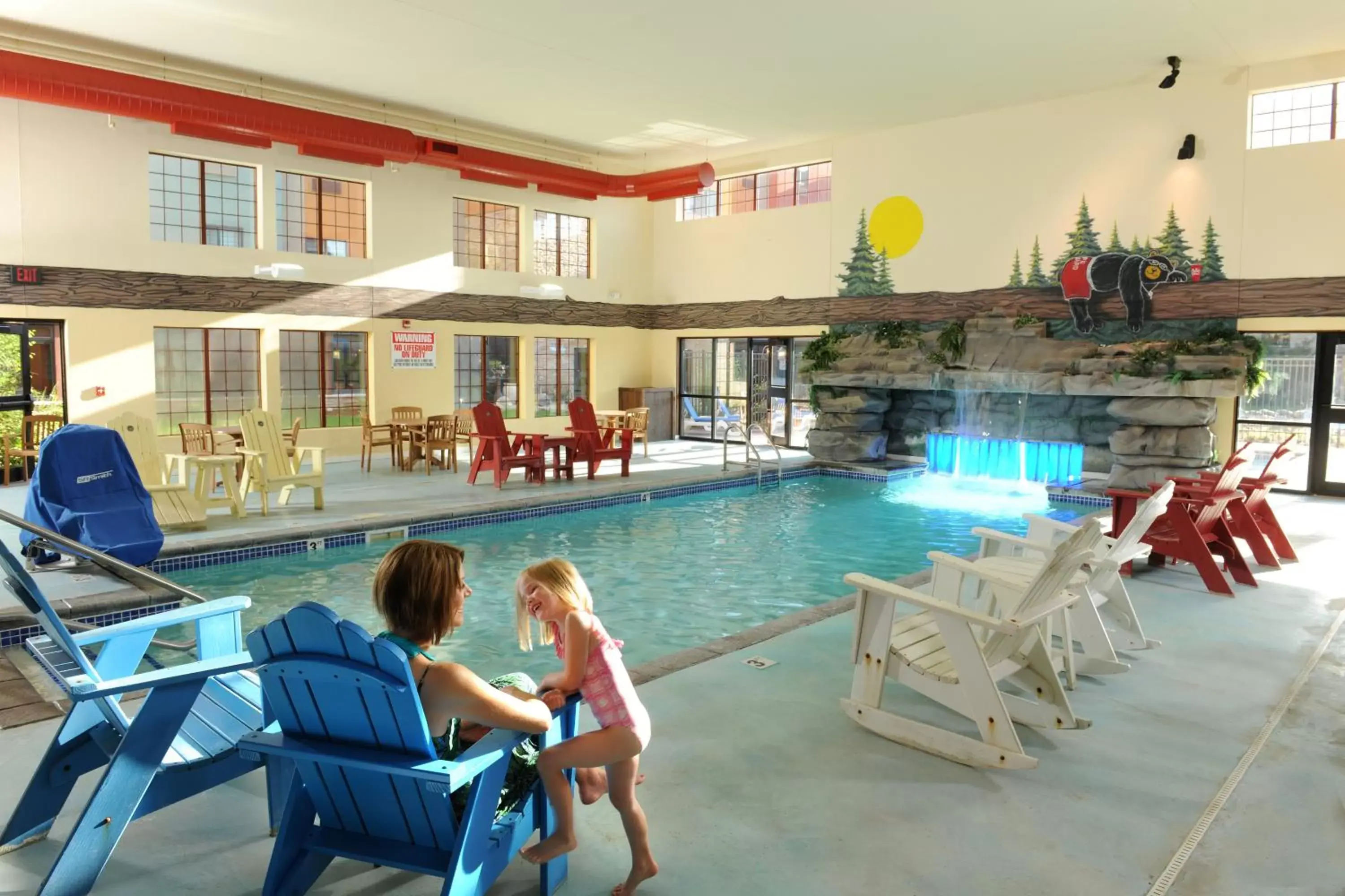 Day, Swimming Pool in Stoney Creek Hotel Sioux City