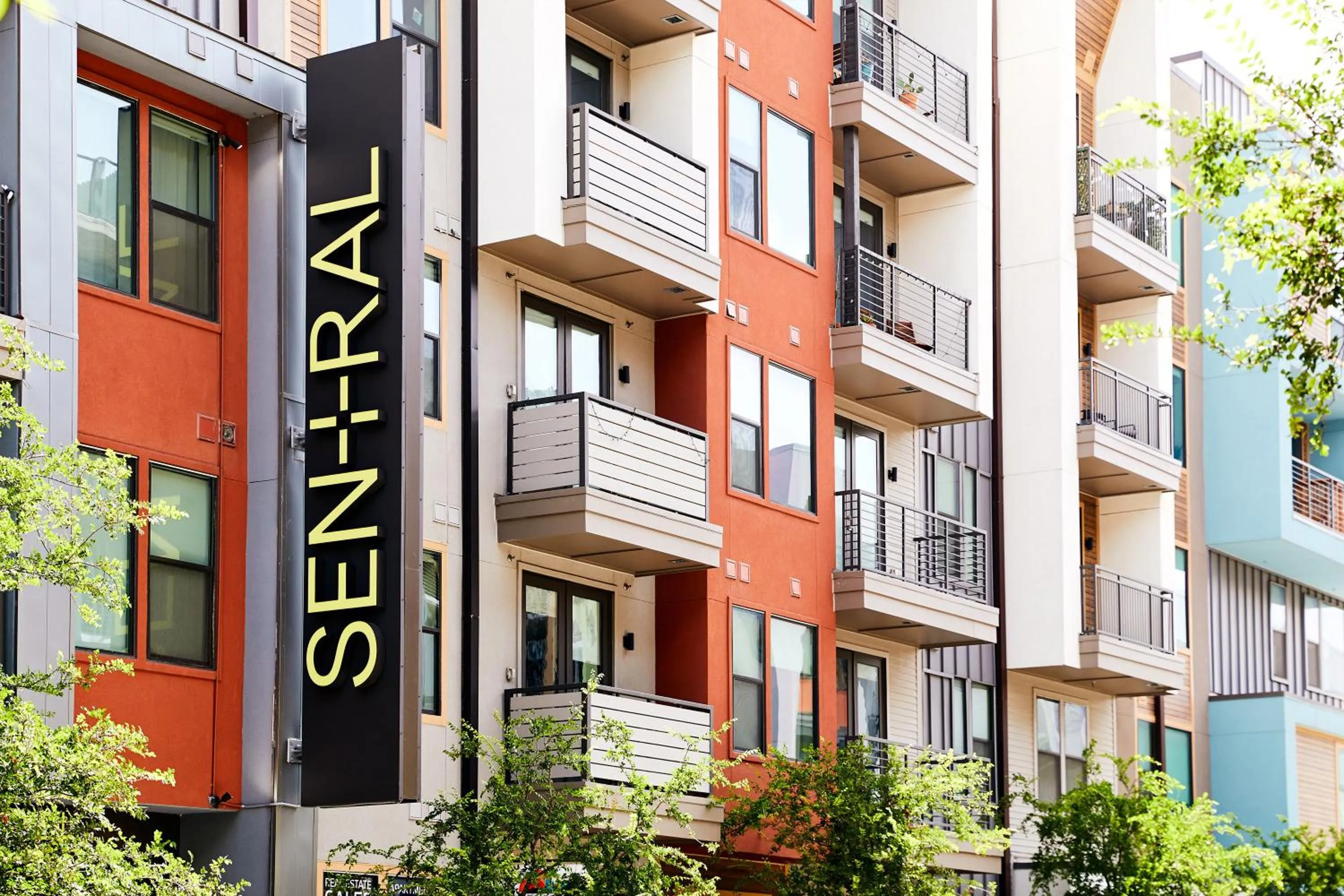 Property building in Sentral East Austin at 1614 E Sixth