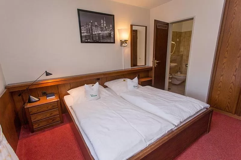 Photo of the whole room, Bed in Hotel Restaurant Brintrup