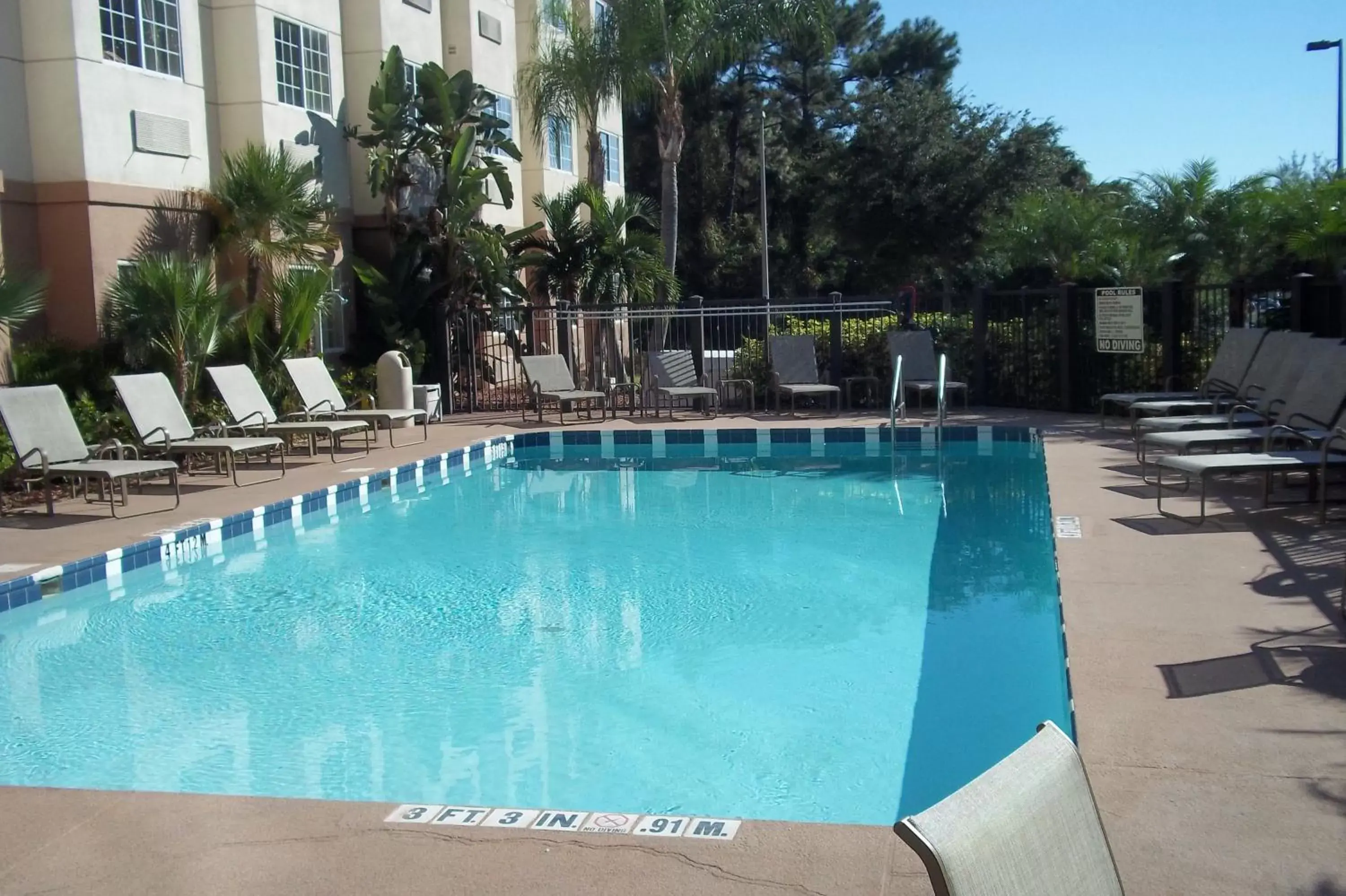 Pool view, Swimming Pool in Baymont by Wyndham Orlando-International Dr-Universal Blvd