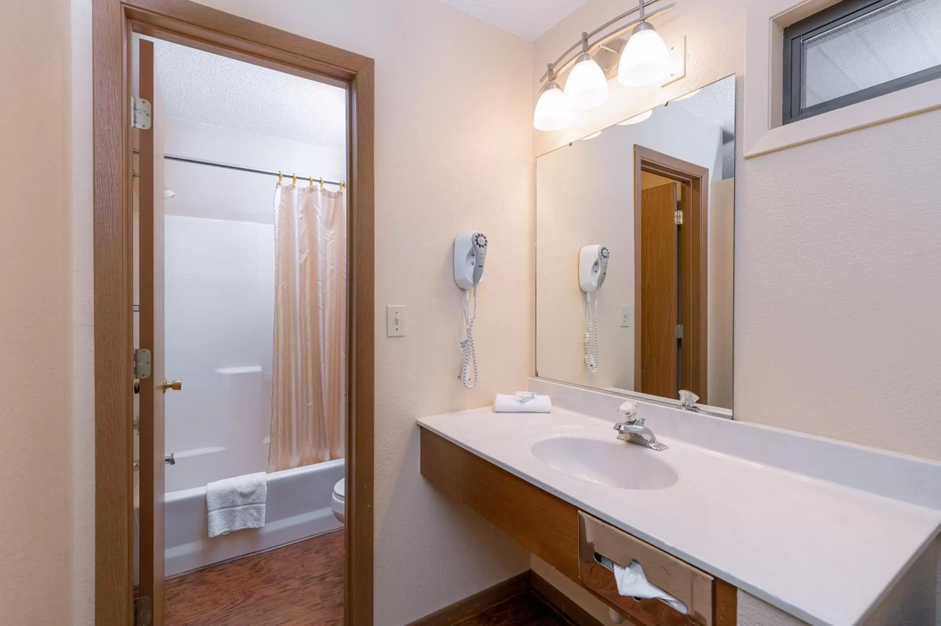 Bathroom in Aloha Beach Resort