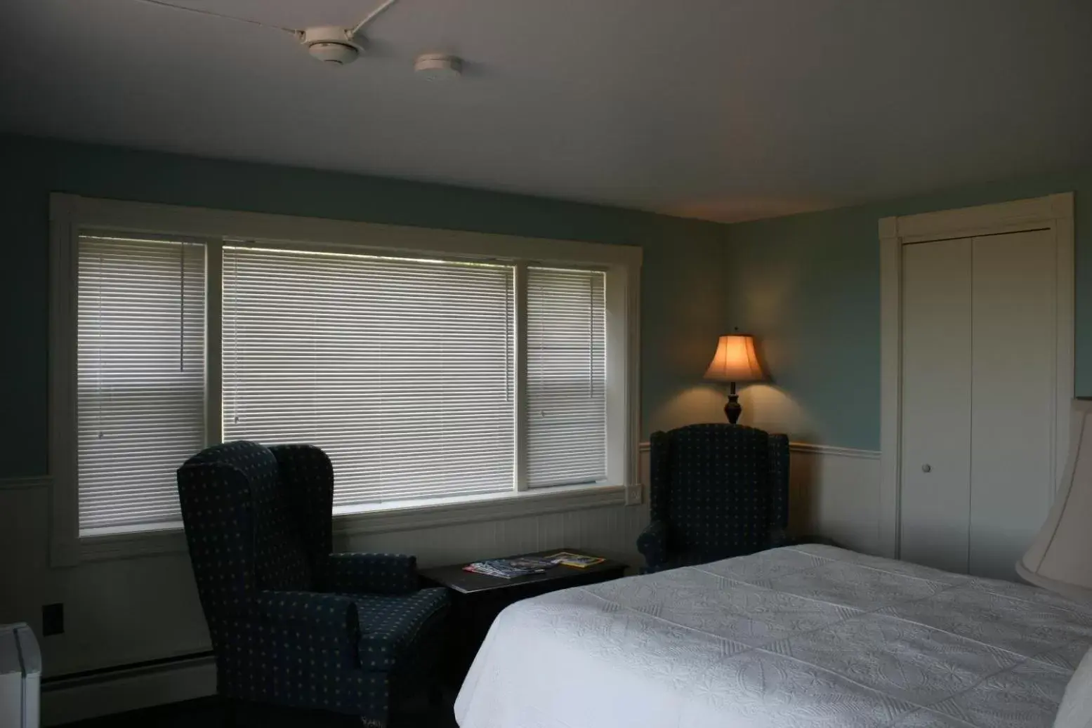 Bedroom, Bed in Amherst Shore Country Inn