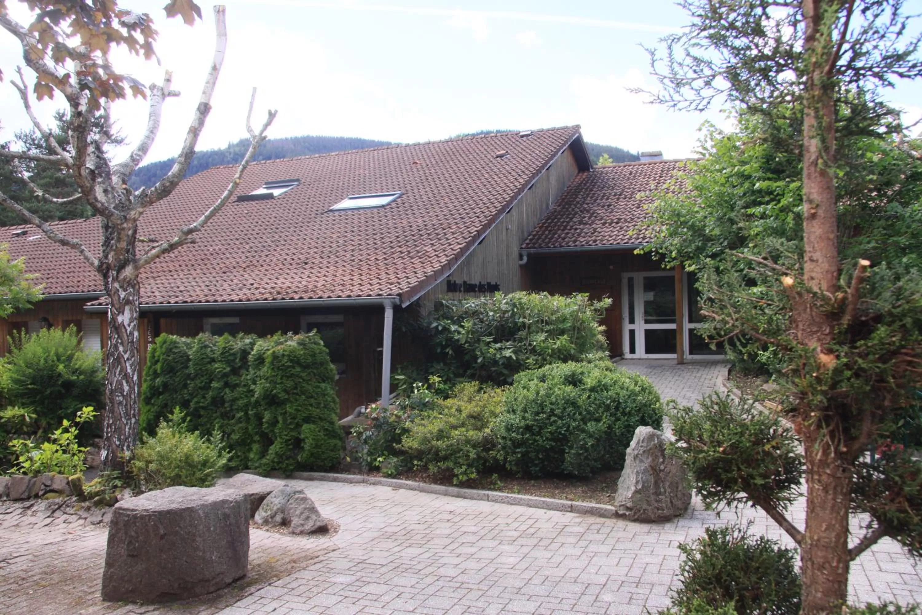 Notre Dame des Monts