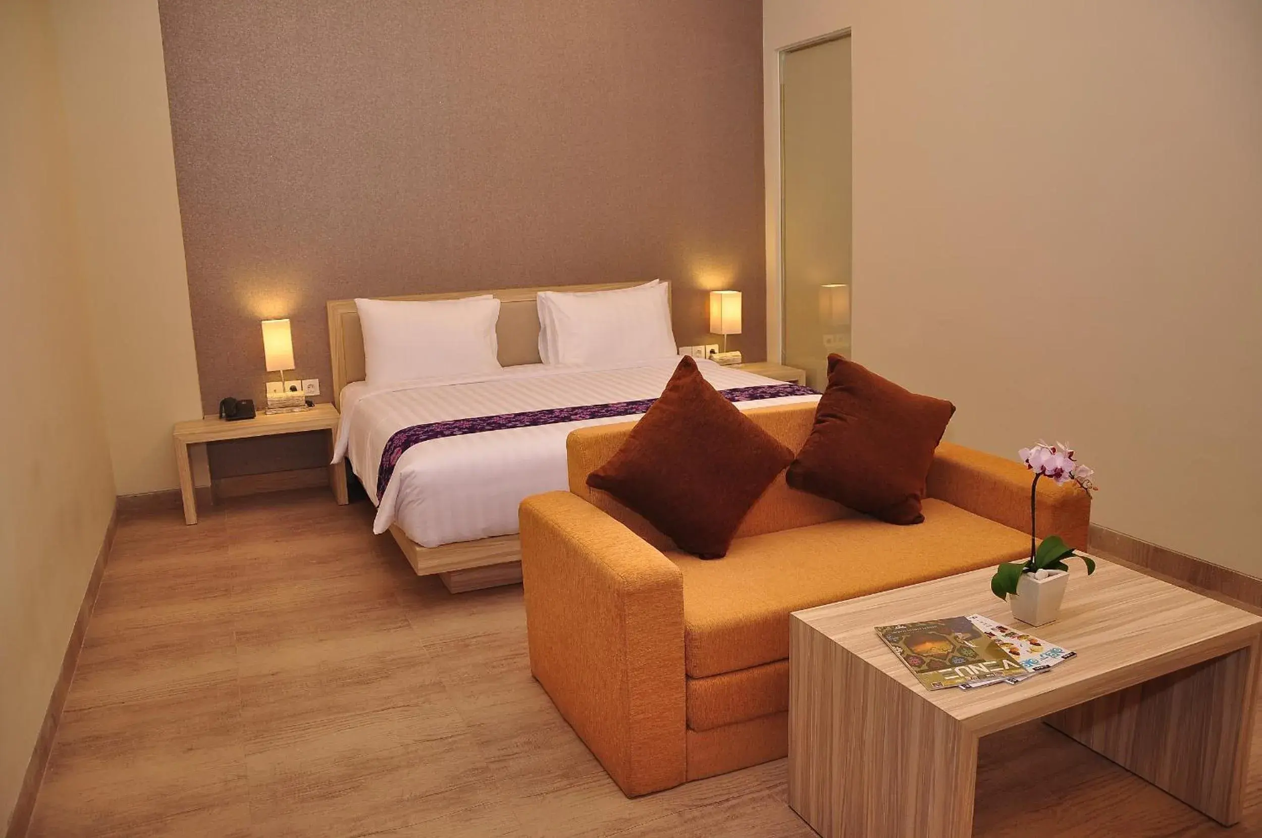 Bedroom, Bed in The Evitel Resort Ubud