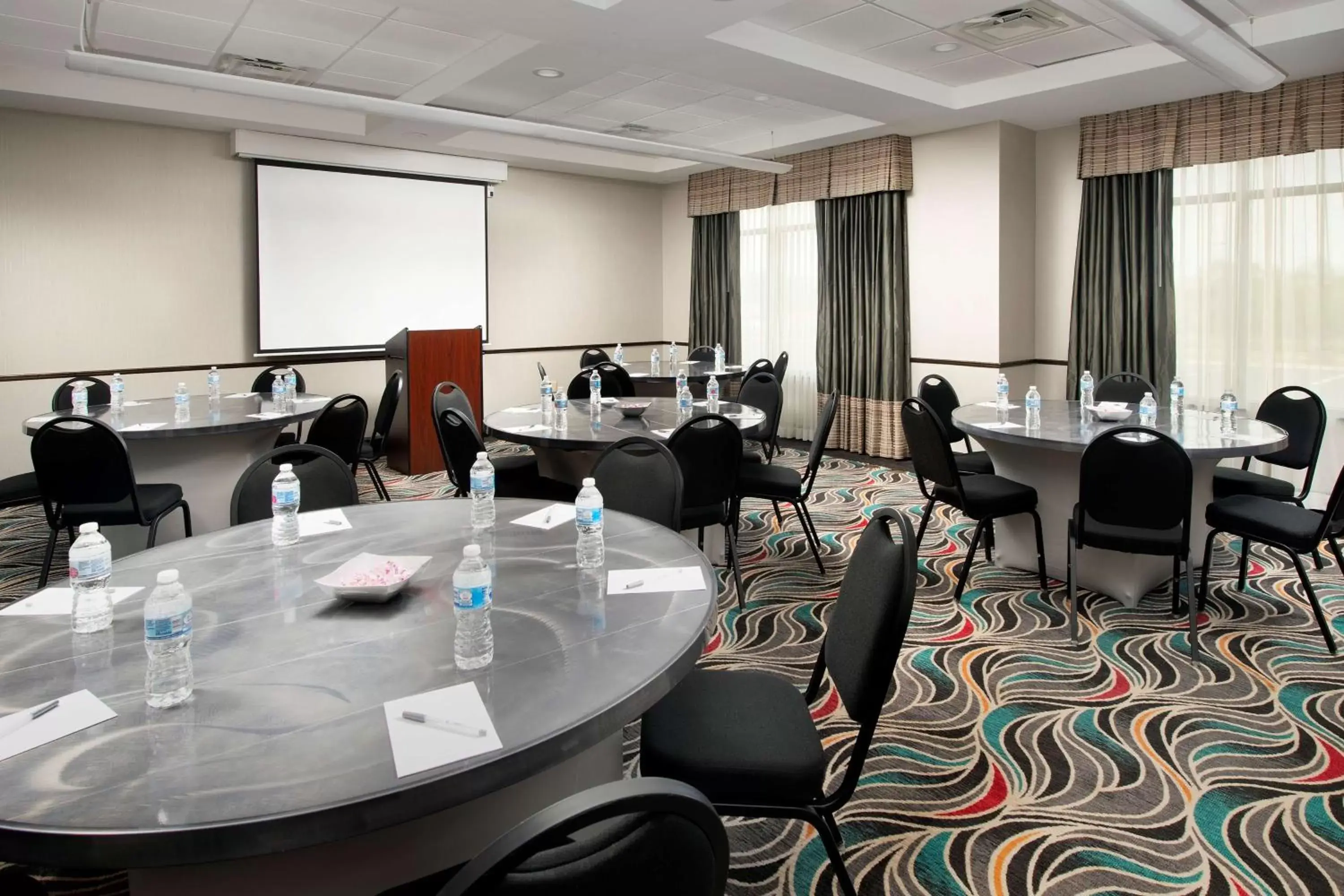 Meeting/conference room in Hampton Inn & Suites Tupelo/Barnes Crossing