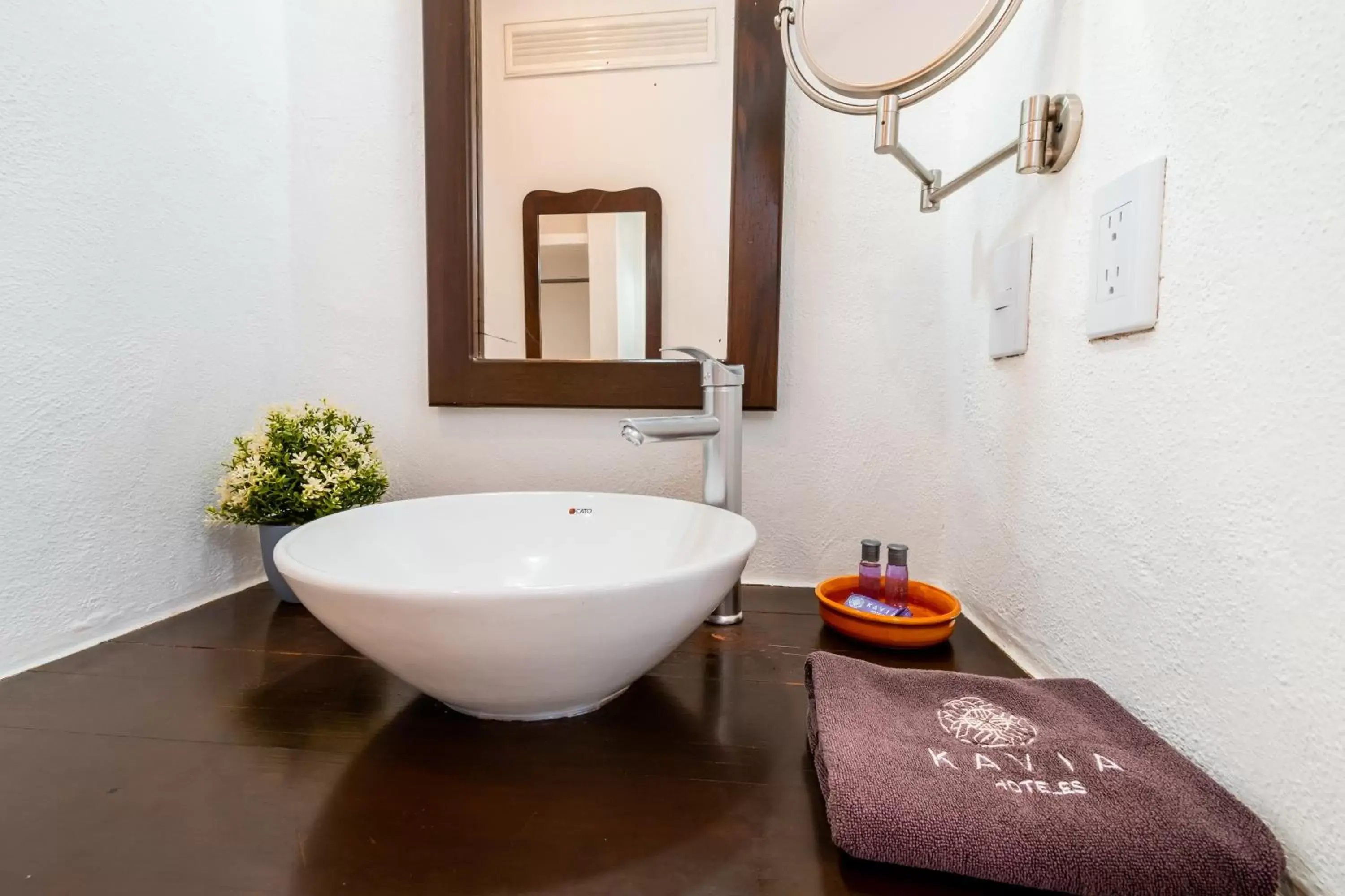 Bathroom in Hotel Casa de las Flores