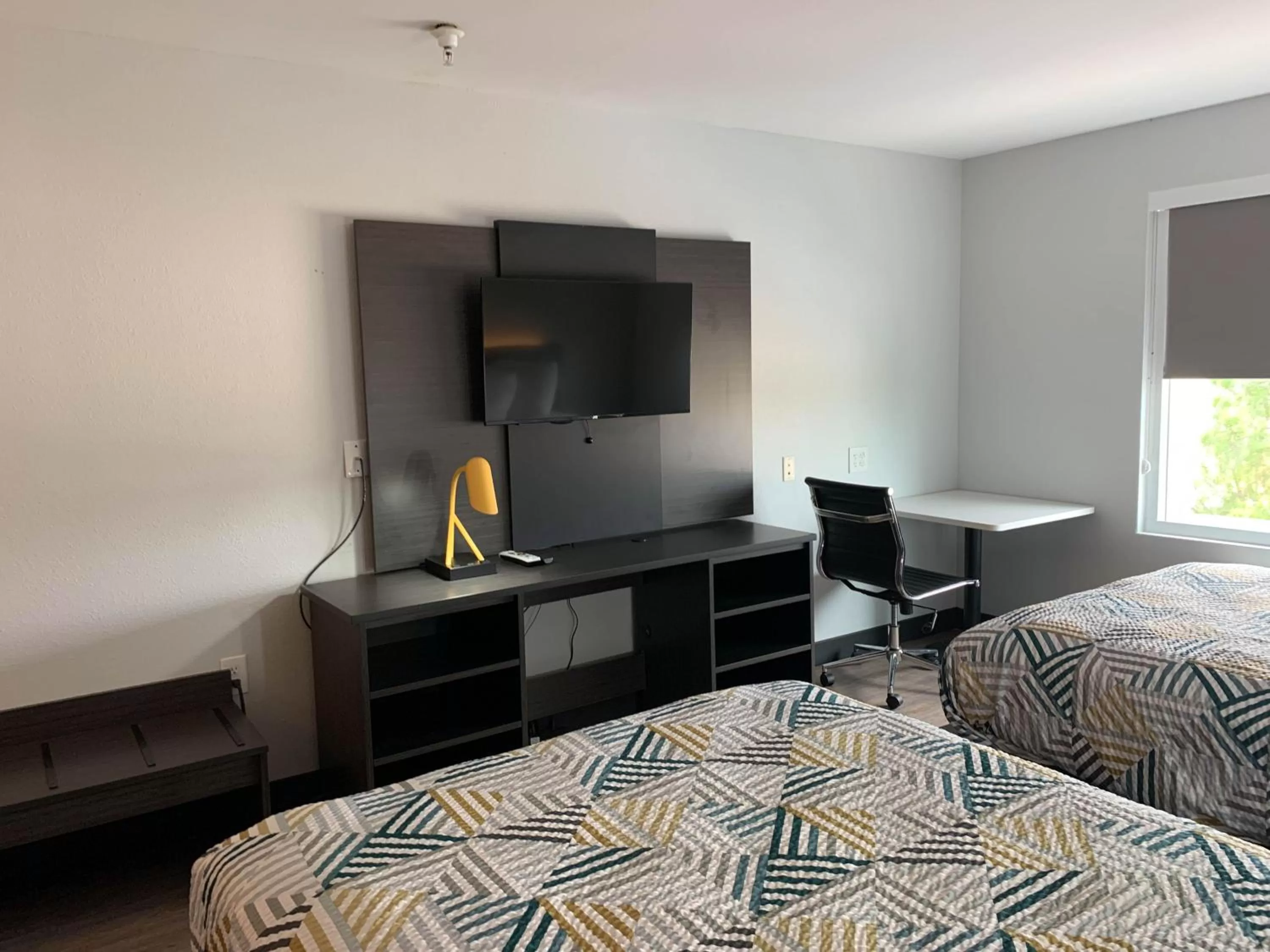 Bed in Studio 6 Hobbs NM Event Center