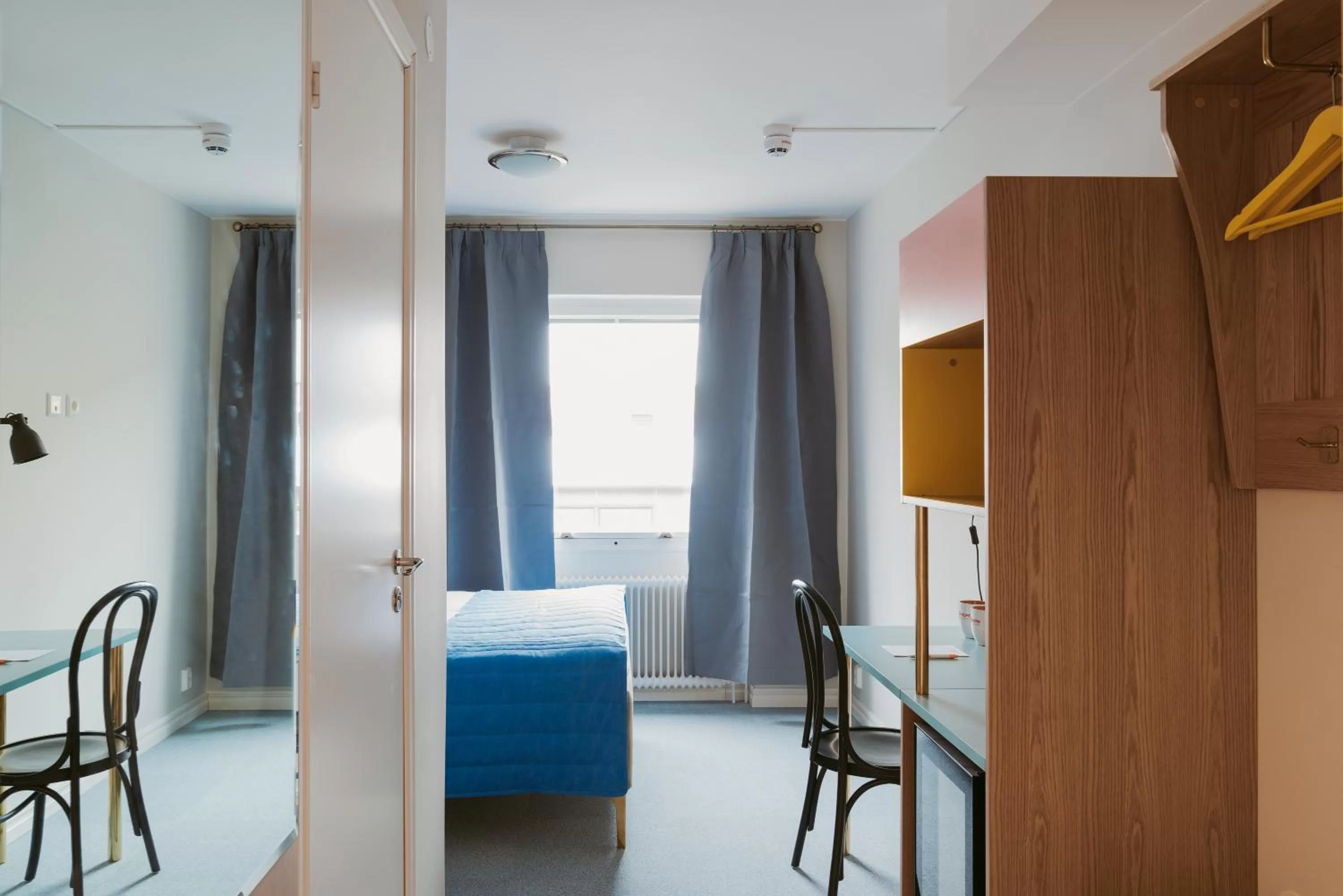 Bed in 2Home Hotel Gävle