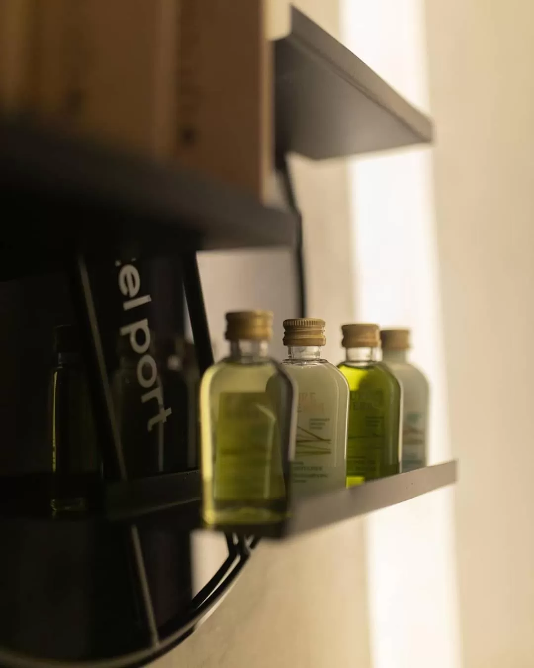 Bathroom in Tonight Hotel Port