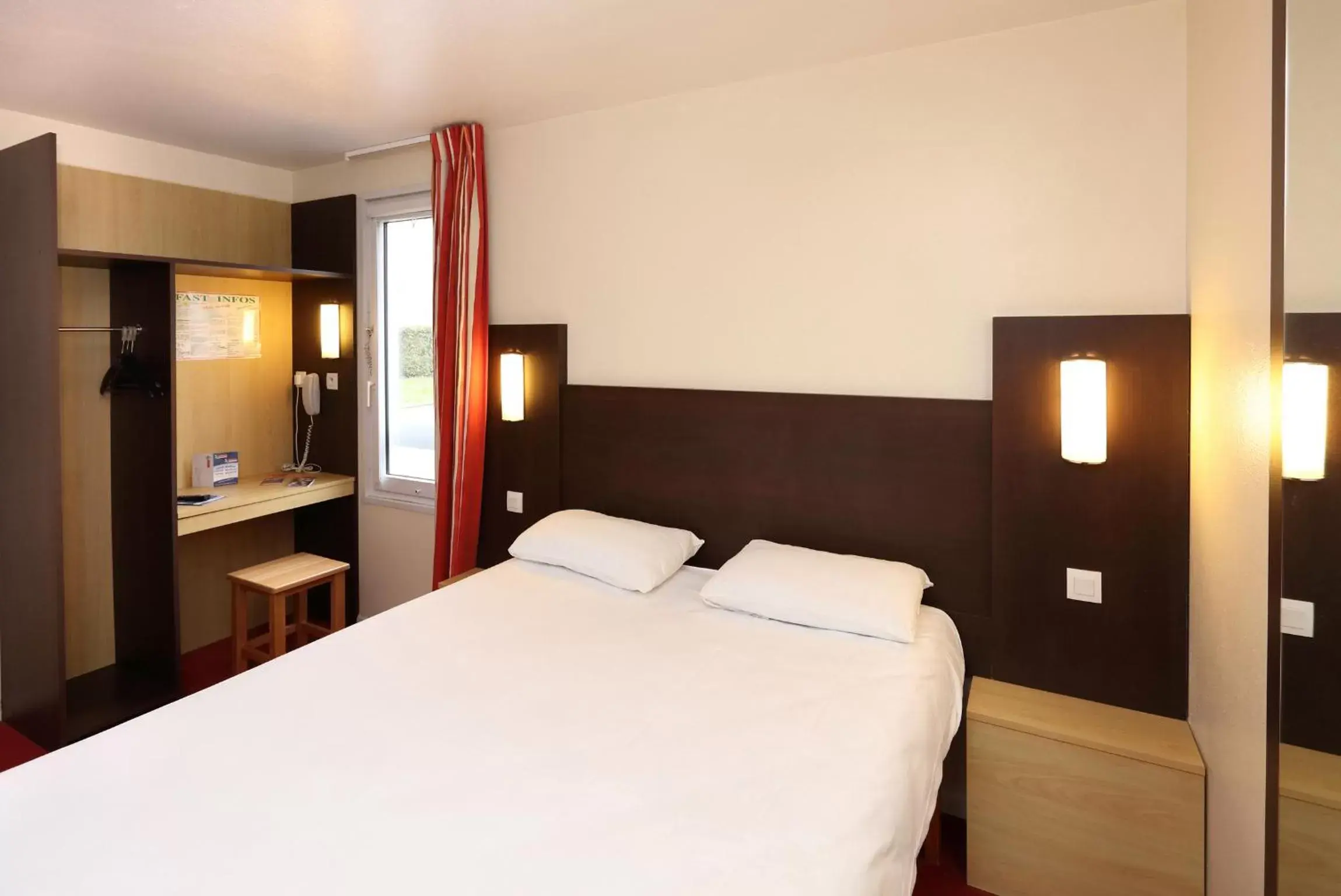 Brit Hotel Essentiel REIMS Taissy Brit Hotel Essentiel REIMS Taissy