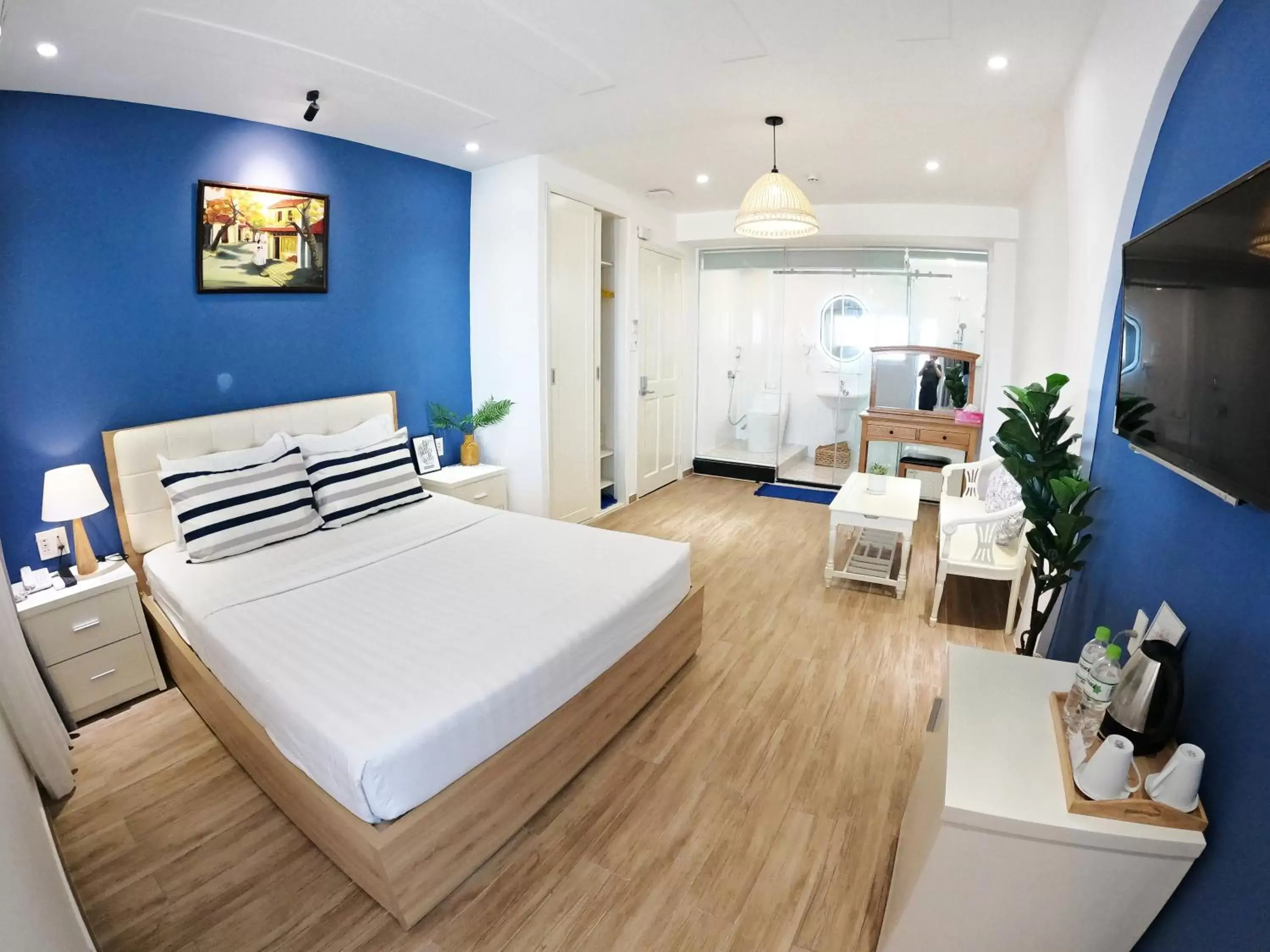 Photo of the whole room, Bed in Dinh Phat Hotel Photo of the whole room, Bed in Dinh Phat Hotel