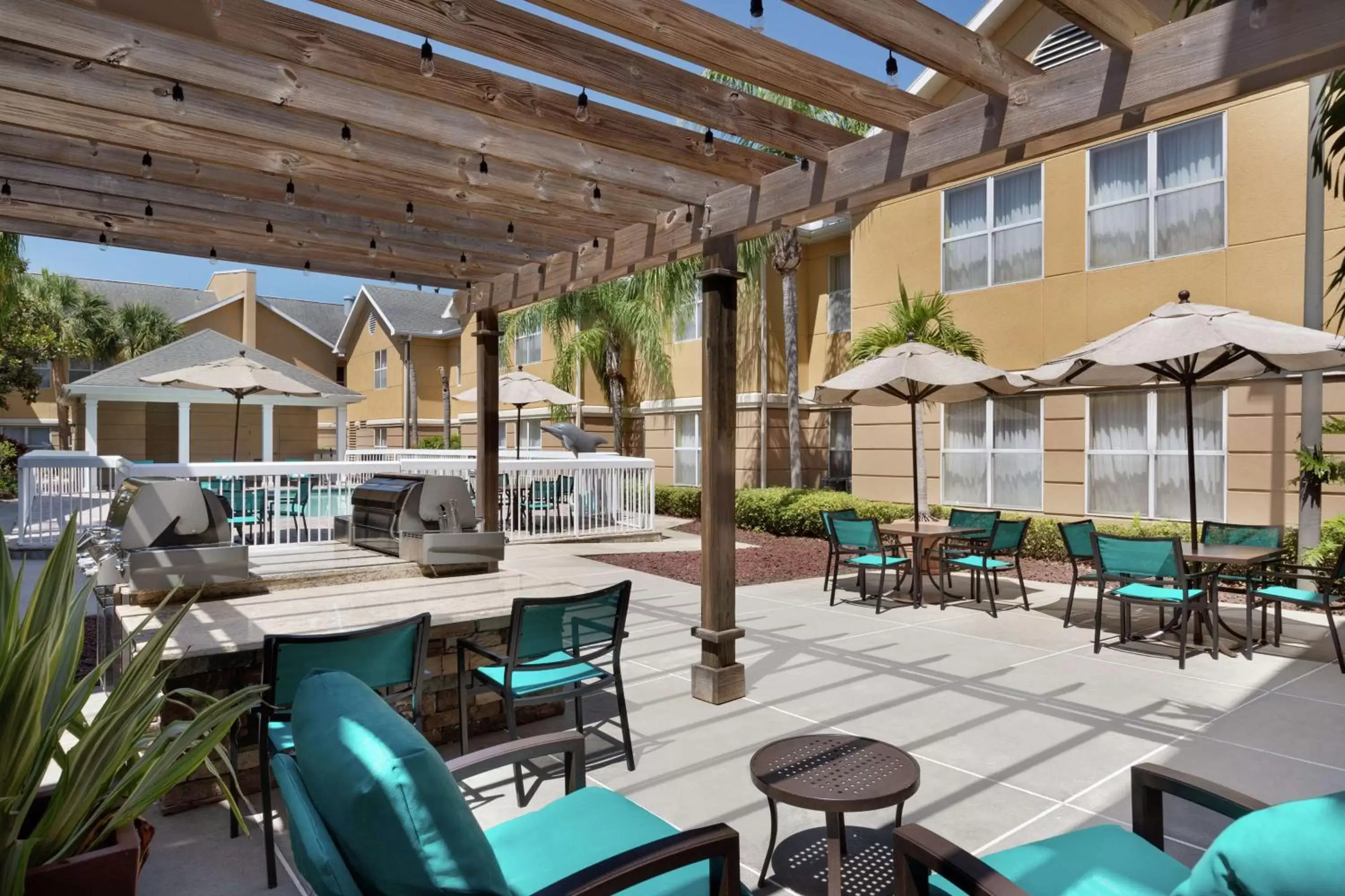 Patio, Restaurant/Places to Eat in Homewood Suites by Hilton St. Petersburg Clearwater