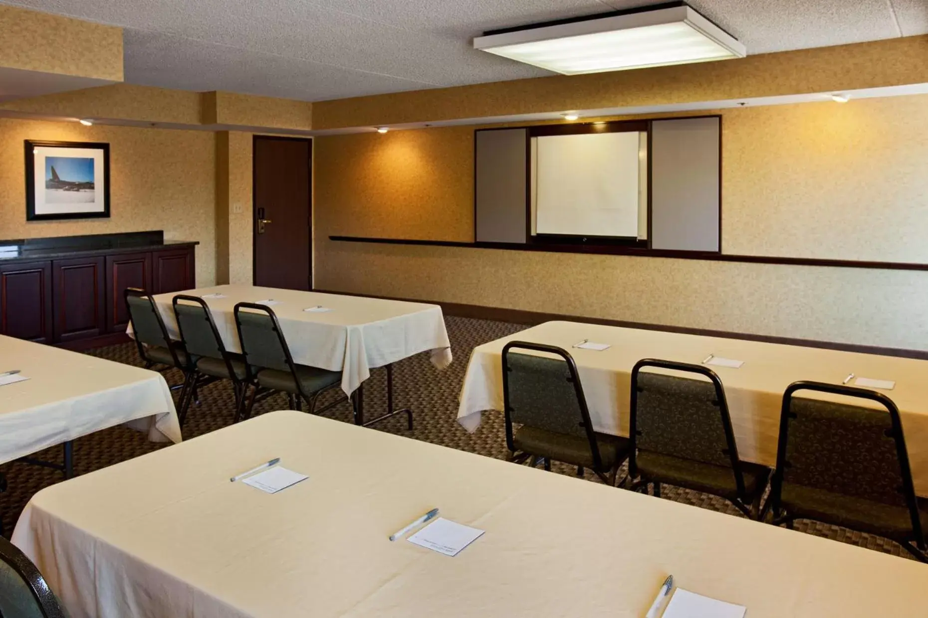 Business facilities in Wingate by Wyndham Colorado Springs