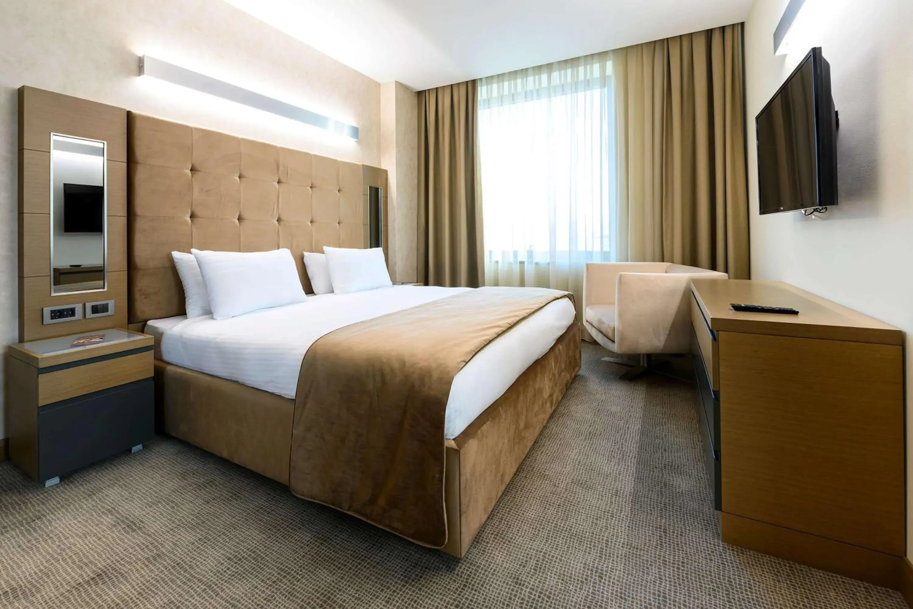 Photo of the whole room, Bed in La Quinta by Wyndham Istanbul Gunesli Photo of the whole room, Bed in La Quinta by Wyndham Istanbul Gunesli