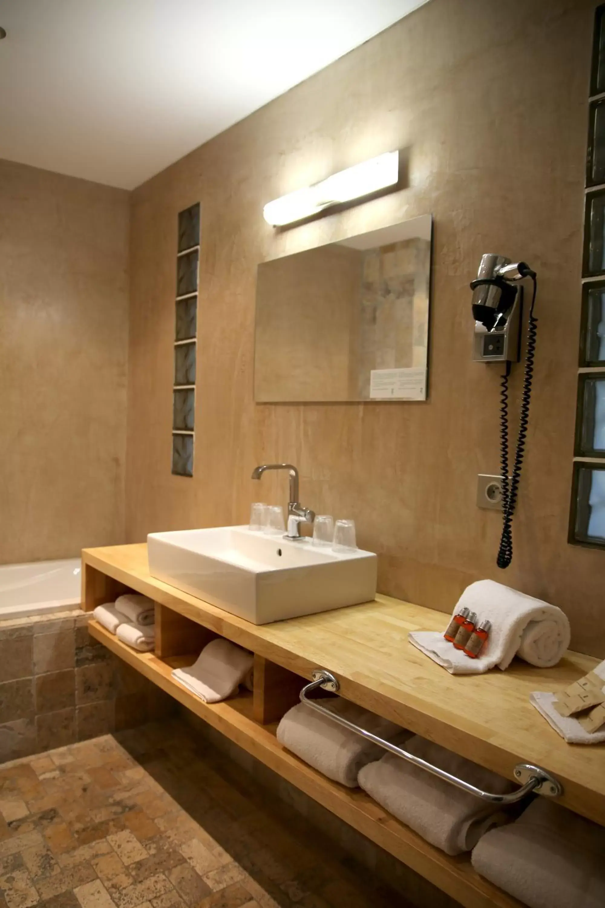 Bathroom in Hôtel Campo Dell'oro