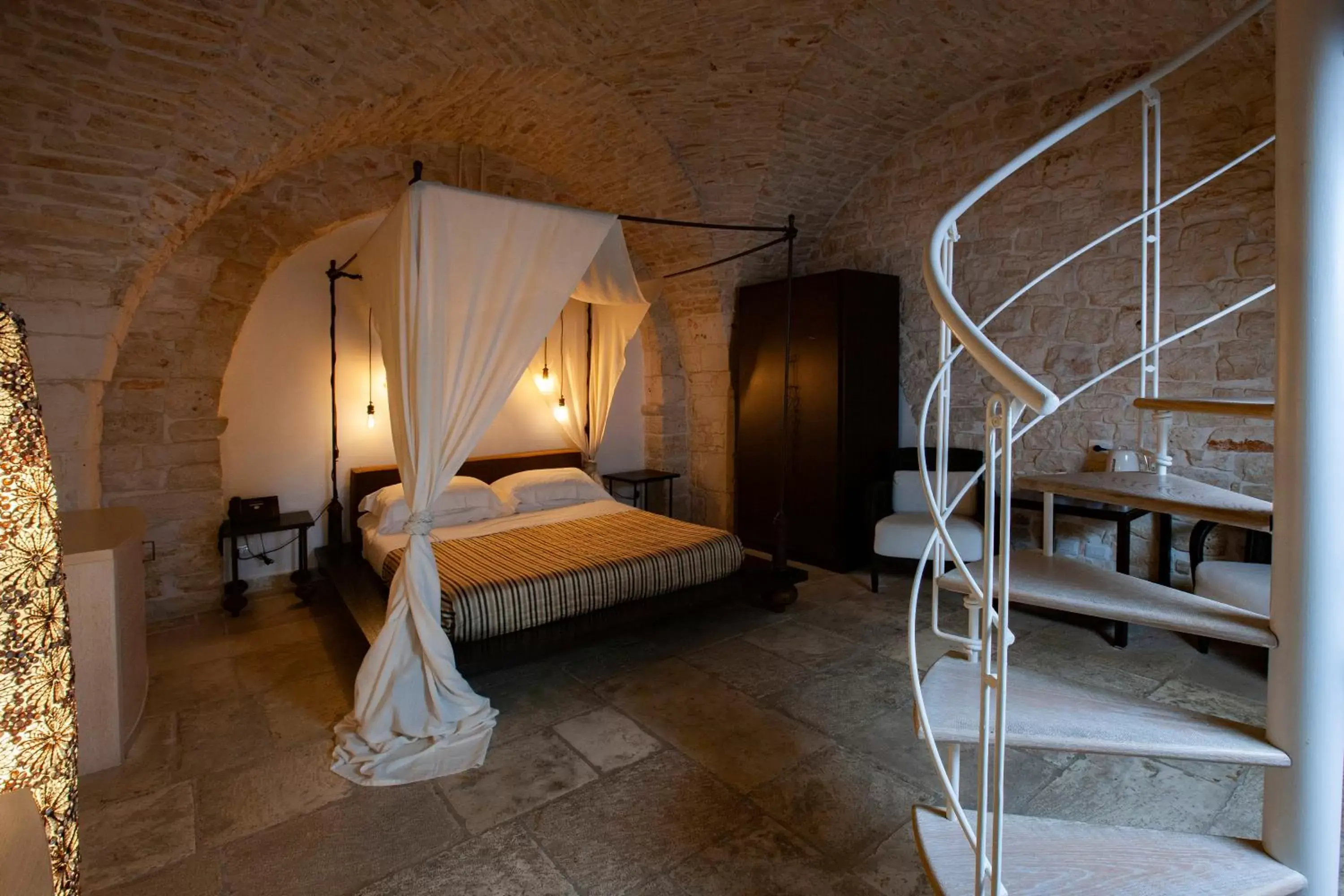 Bed in Le Alcove-Luxury Hotel nei Trulli