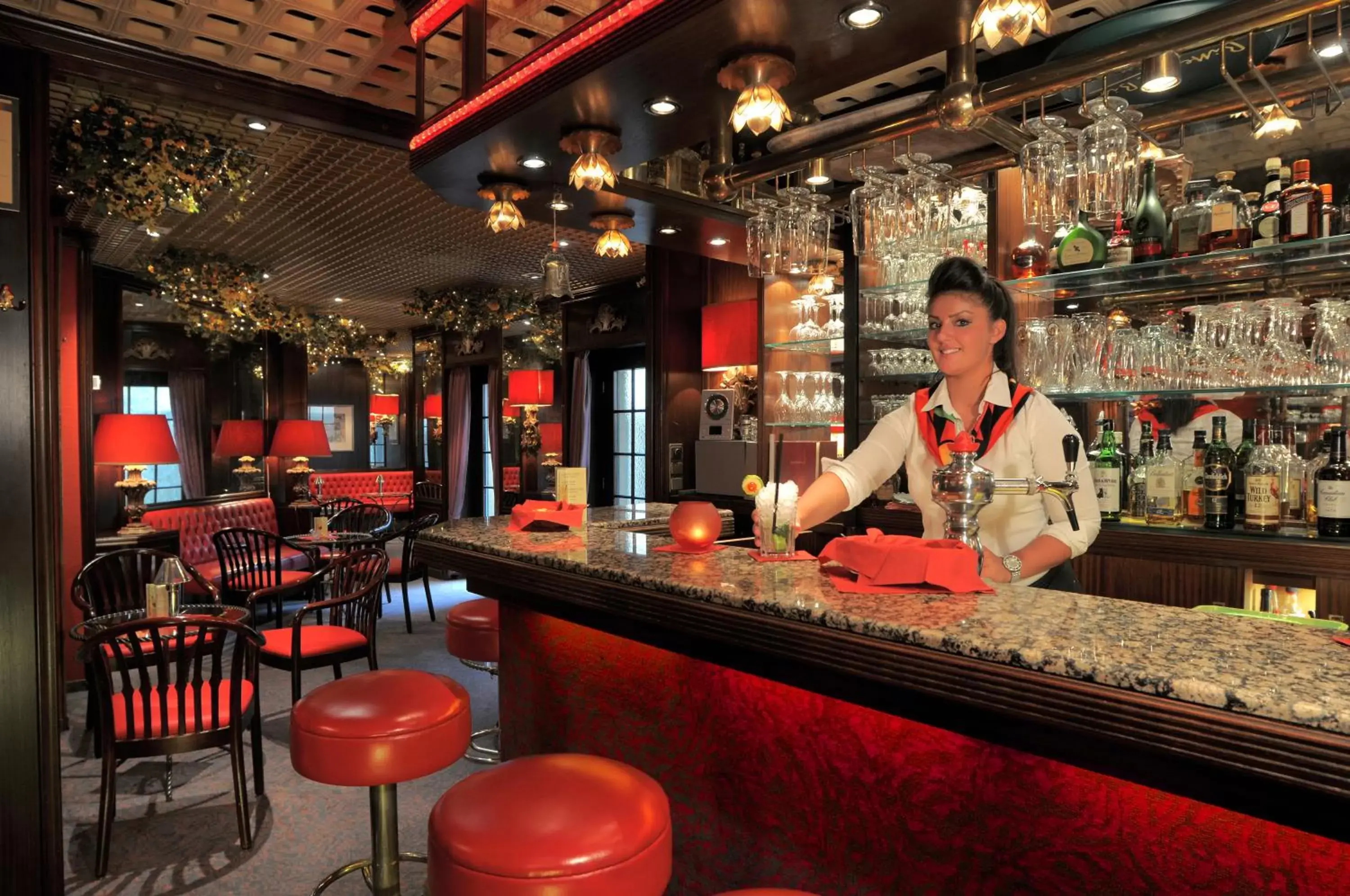 Lounge or bar in Ringhotel Loew's Merkur Lounge or bar in Ringhotel Loew's Merkur