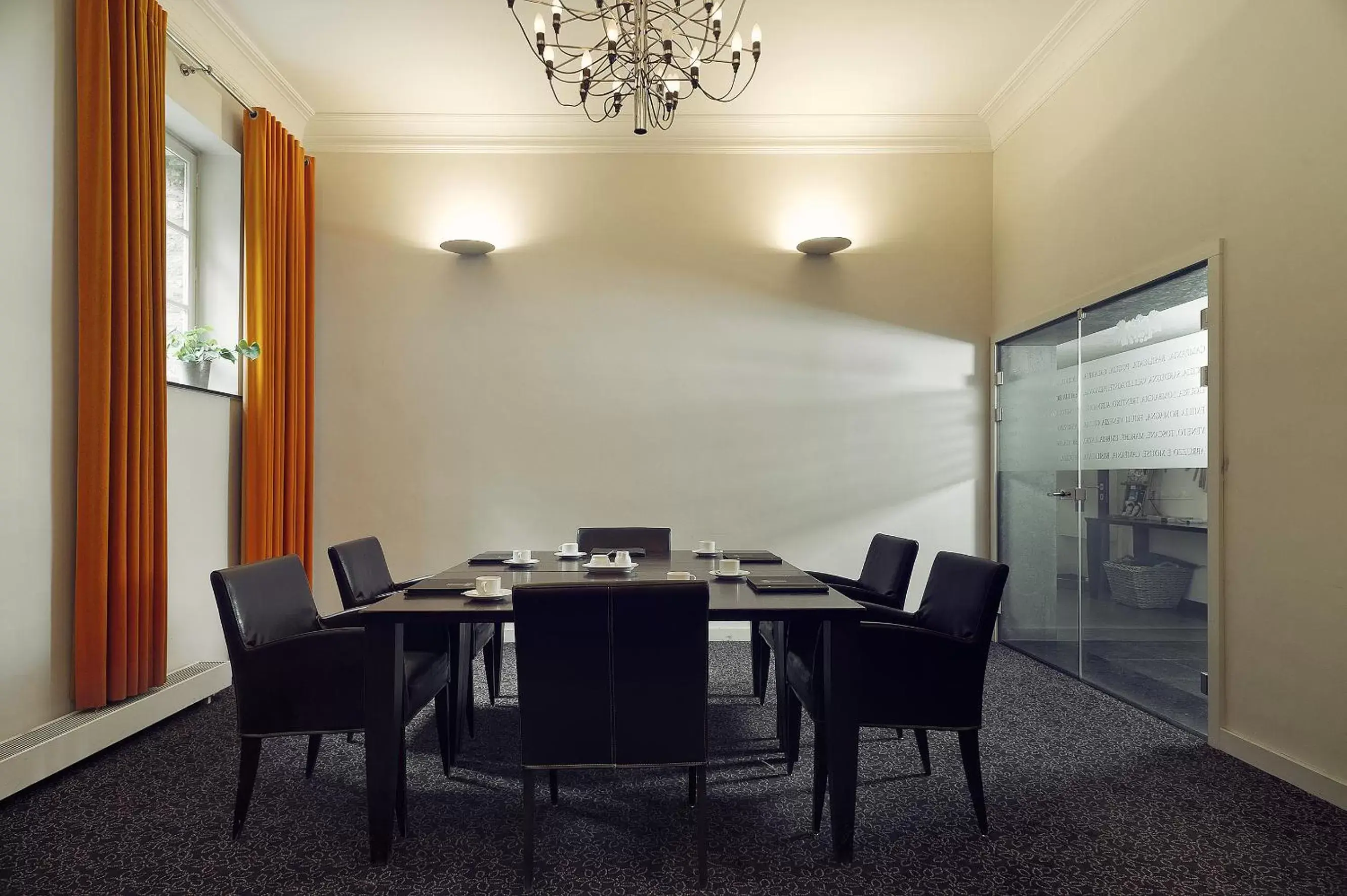 Banquet/Function facilities, Dining Area in Hotel- en Restaurant Kasteel Elsloo