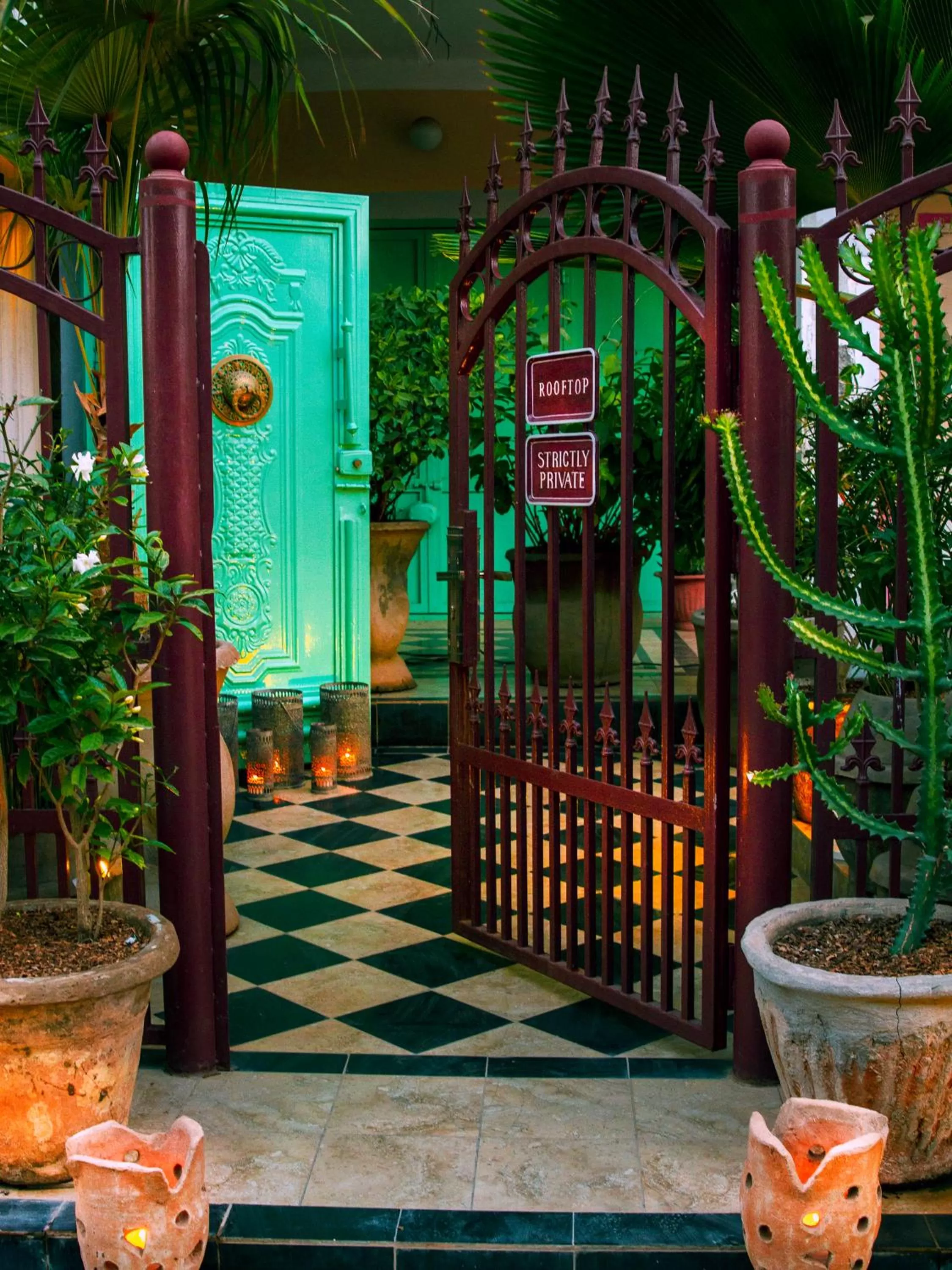 RoofTop Boutique Hotel Adults Only