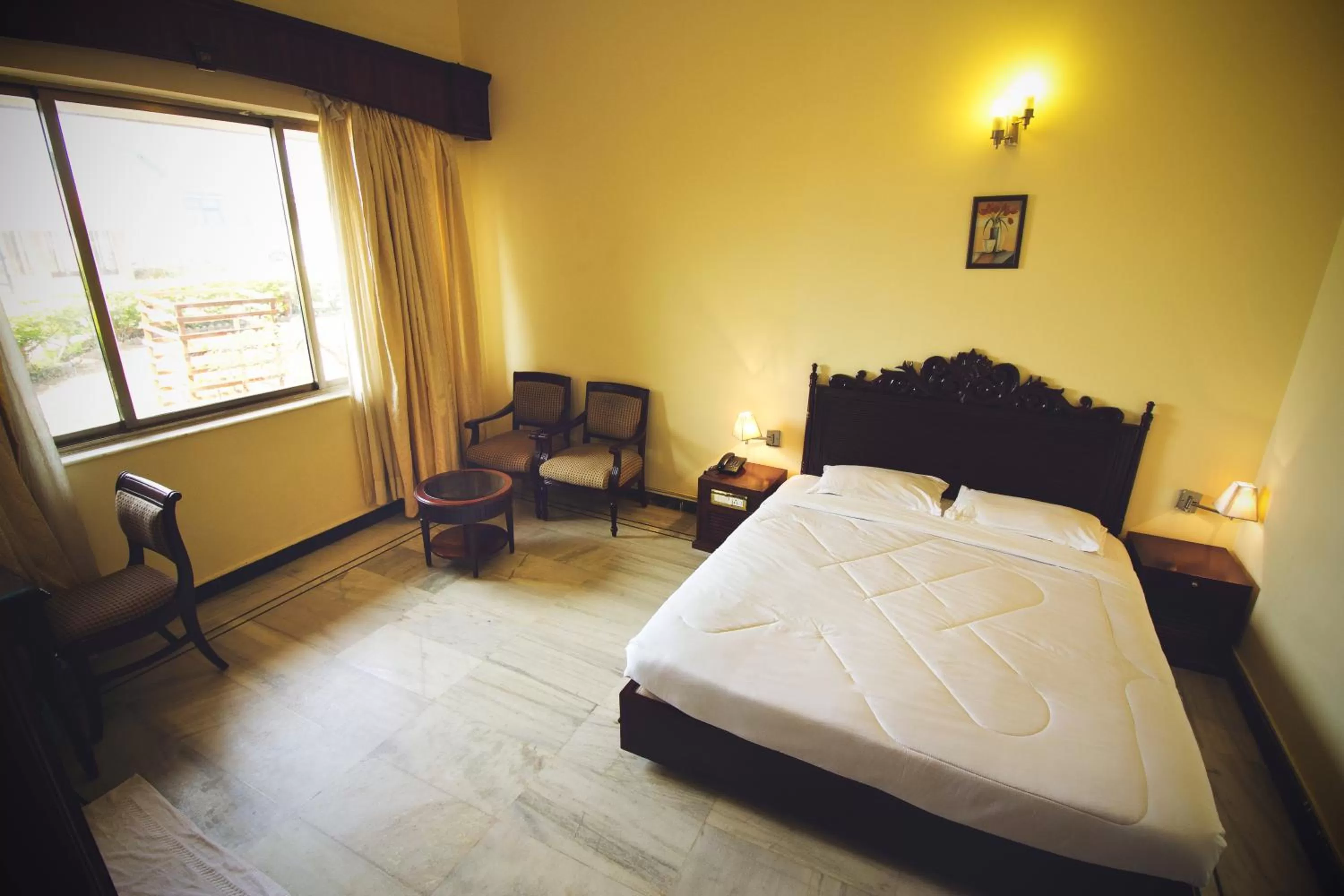 Bed in Paradise Isle Beach Resort