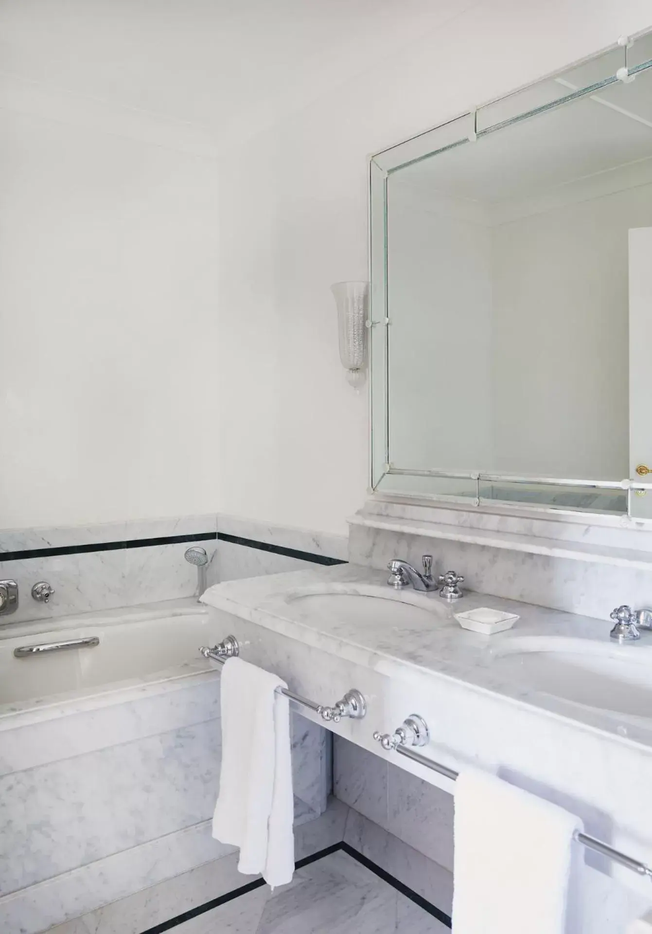 Bathroom in Grand Hotel Timeo, A Belmond Hotel, Taormina