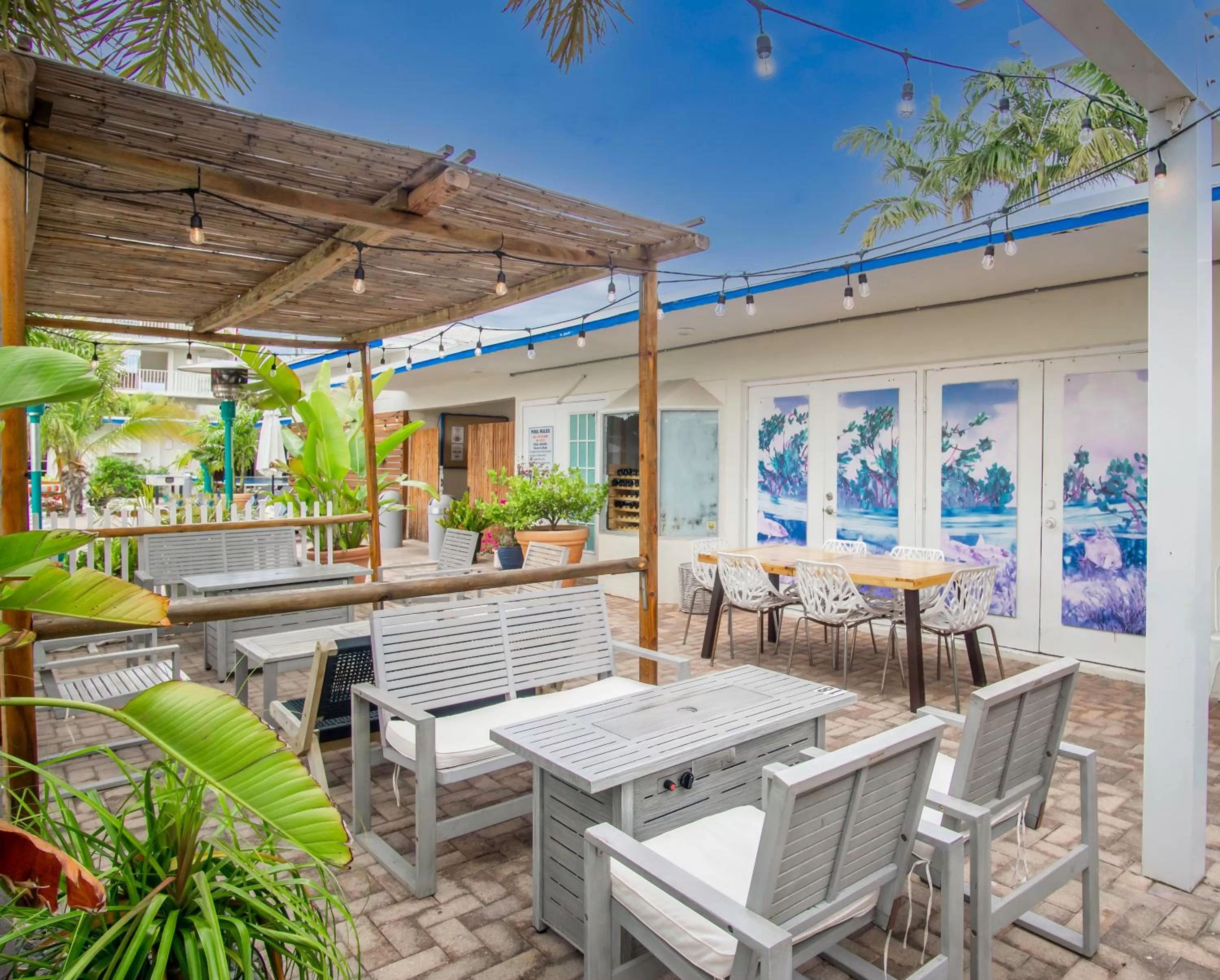 Restaurant/places to eat in Skipjack Resort & Marina